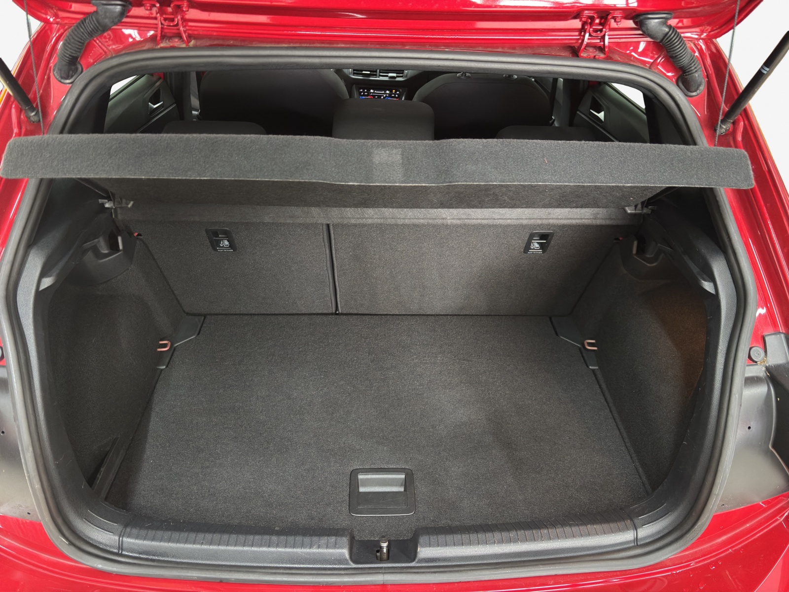 VW Polo 1.0 TSI R-Line DSG-image-12