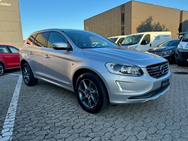 VOLVO XC60 D4 AWD OceanRace Geartronic-image-9