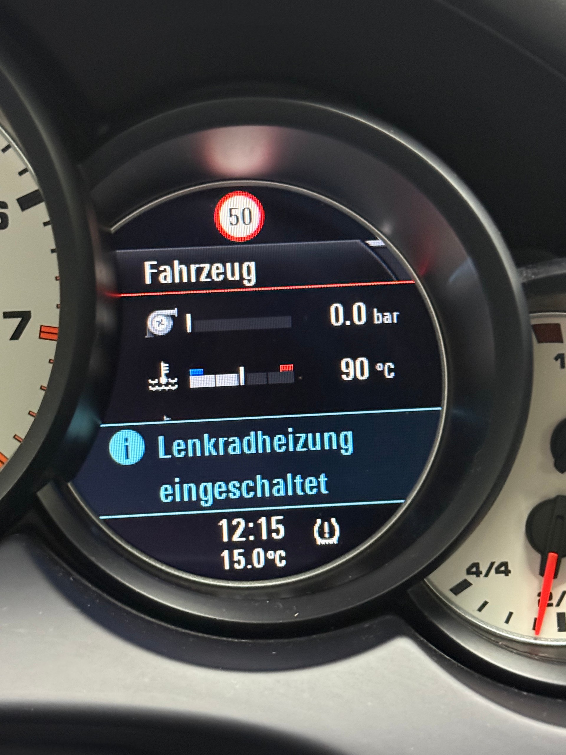 PORSCHE Cayenne Turbo inkl. Garantie! PDCC! Sitzlüftung! Lenkradheizung!-image-12