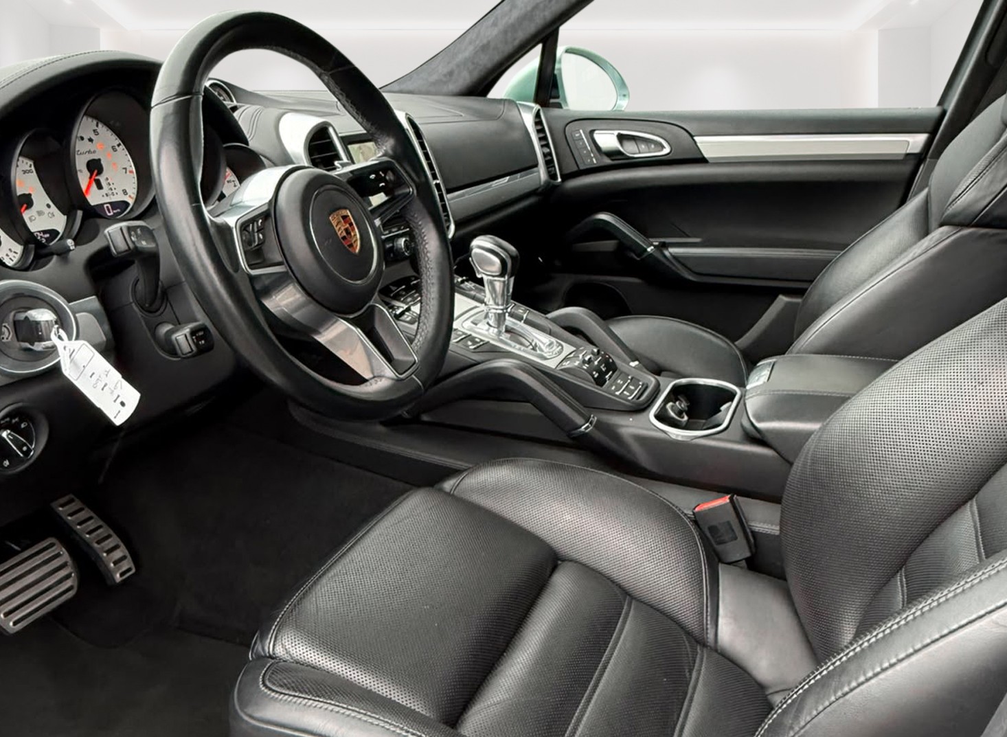 PORSCHE Cayenne Turbo inkl. Garantie! PDCC! Sitzlüftung! Lenkradheizung!-image-15
