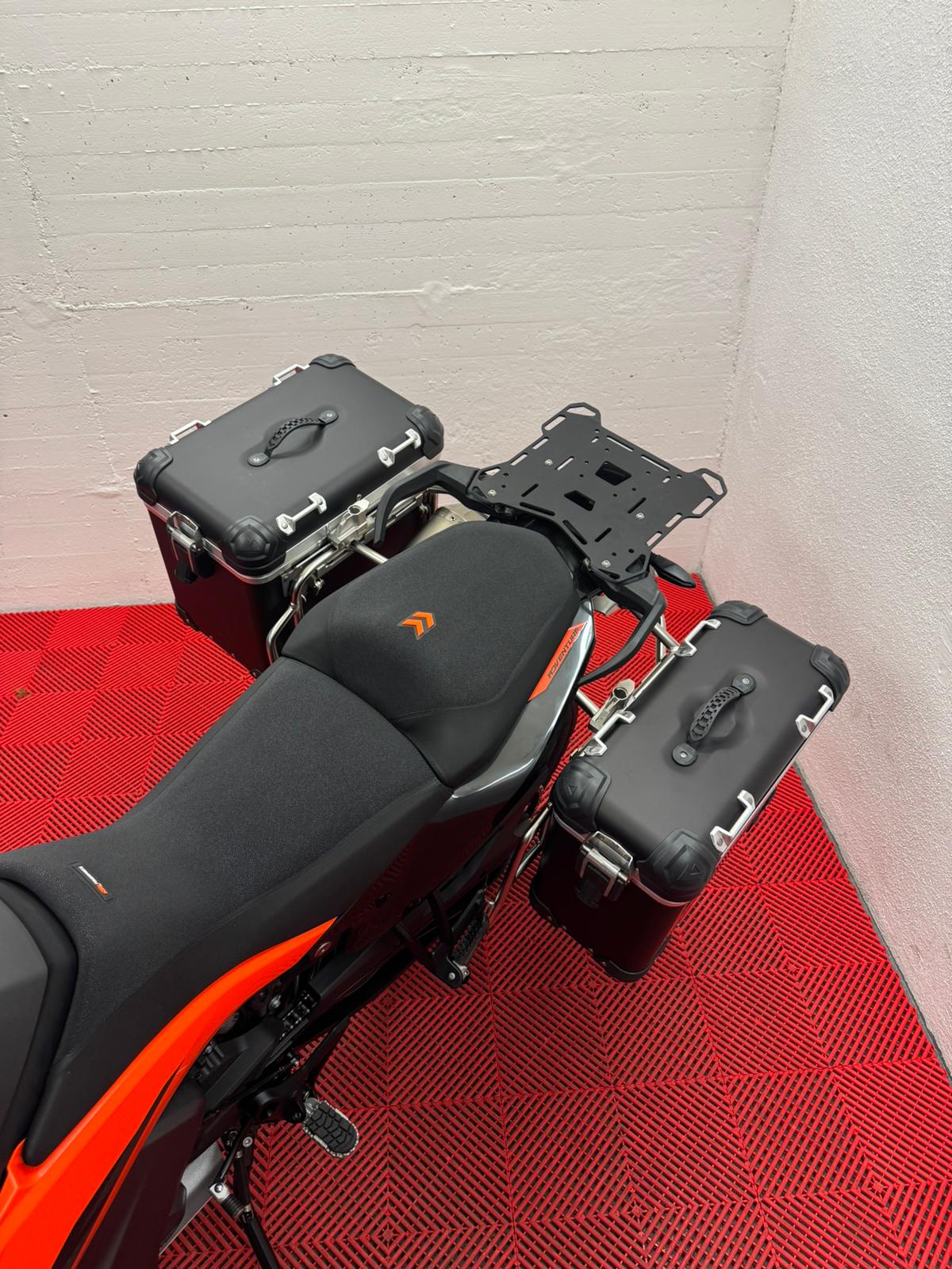 KTM 790 Adventure-image-6