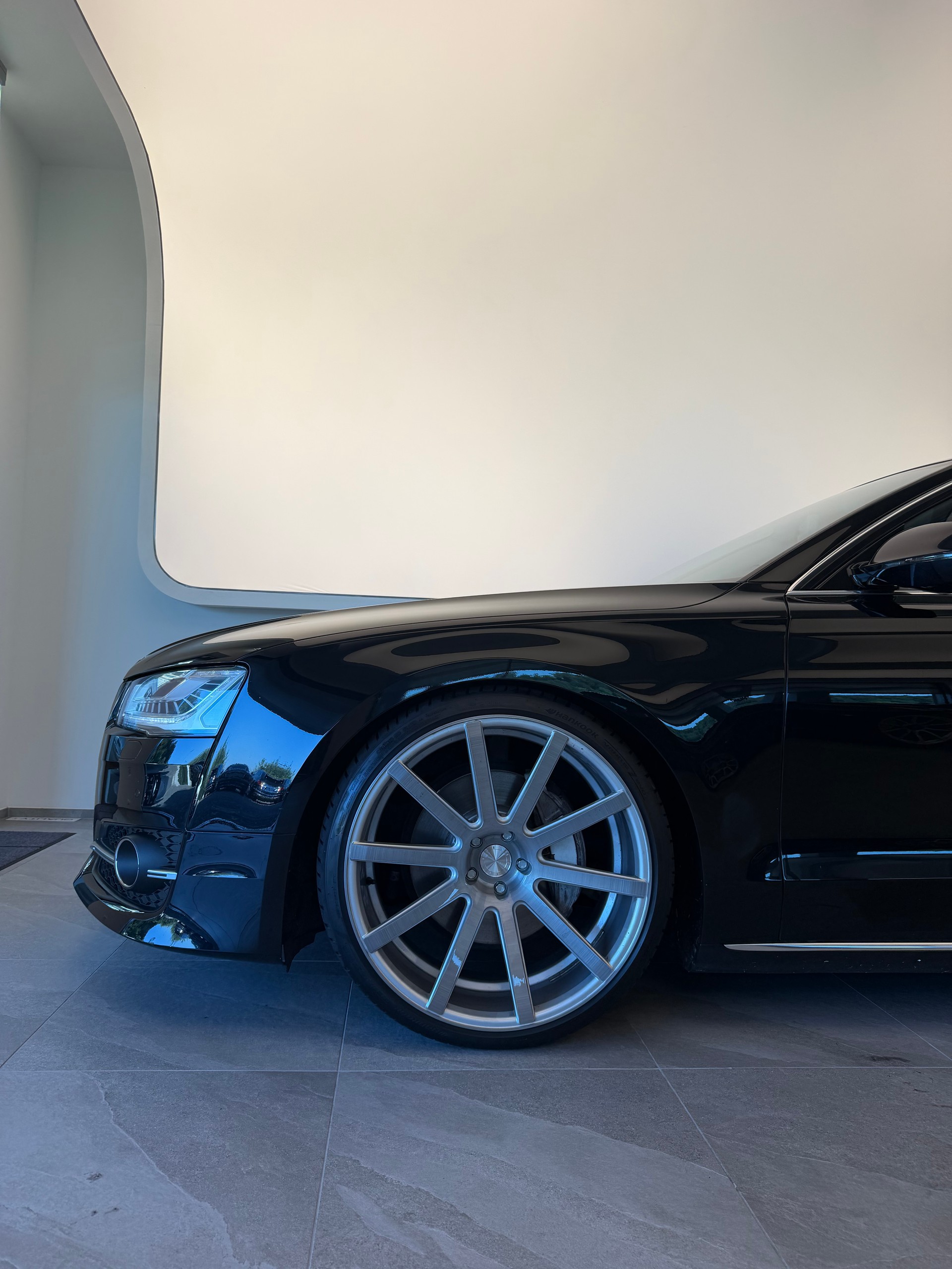 AUDI A8 3.0 TDI Facelift S8 Umbau quattro tiptronic-showroom-element-3
