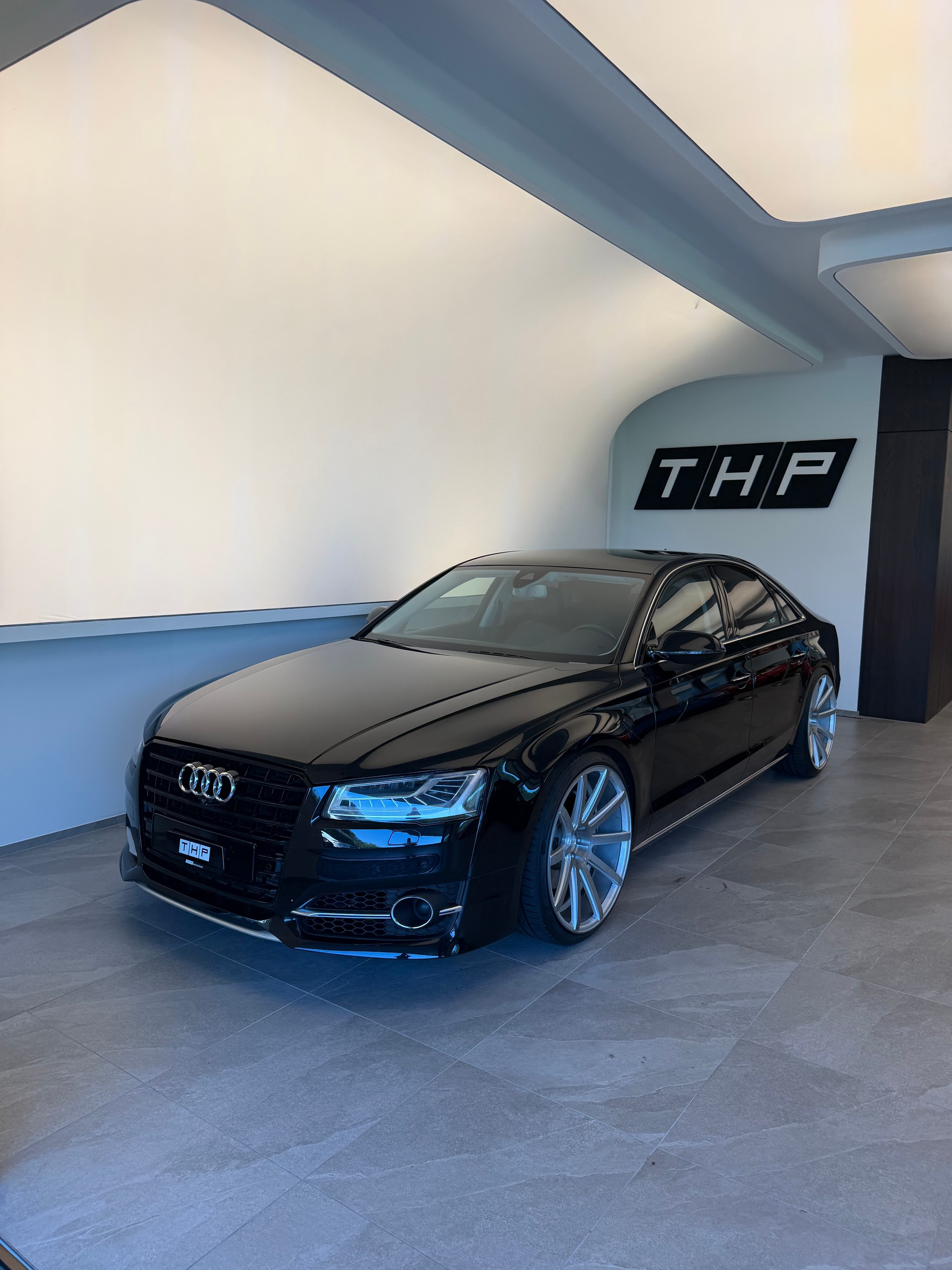 AUDI A8 3.0 TDI Facelift S8 Umbau quattro tiptronic