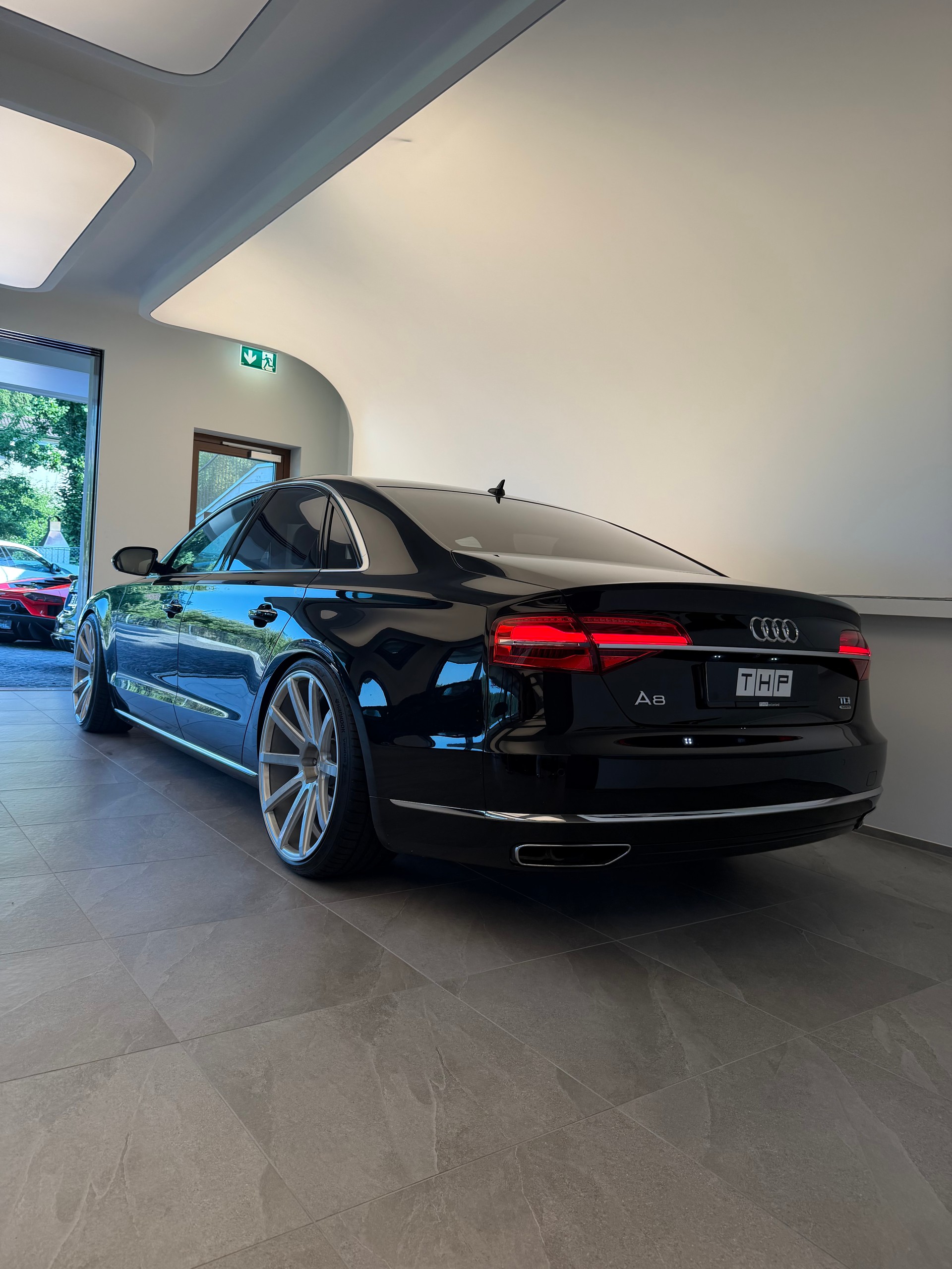 AUDI A8 3.0 TDI Facelift S8 Umbau quattro tiptronic-image-4