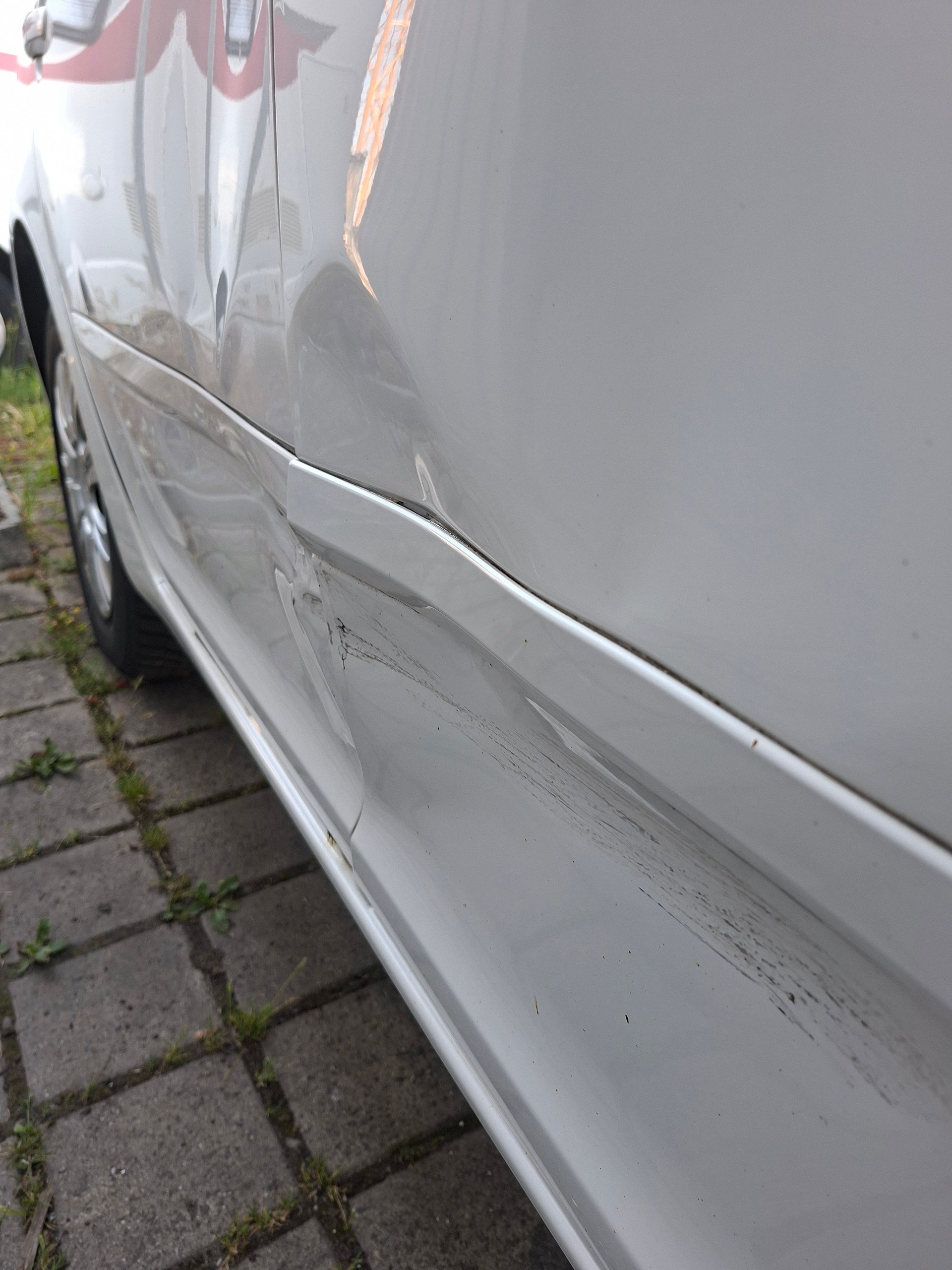 SKODA Octavia Combi 1.8 TSI Ambition 4x4-image-6