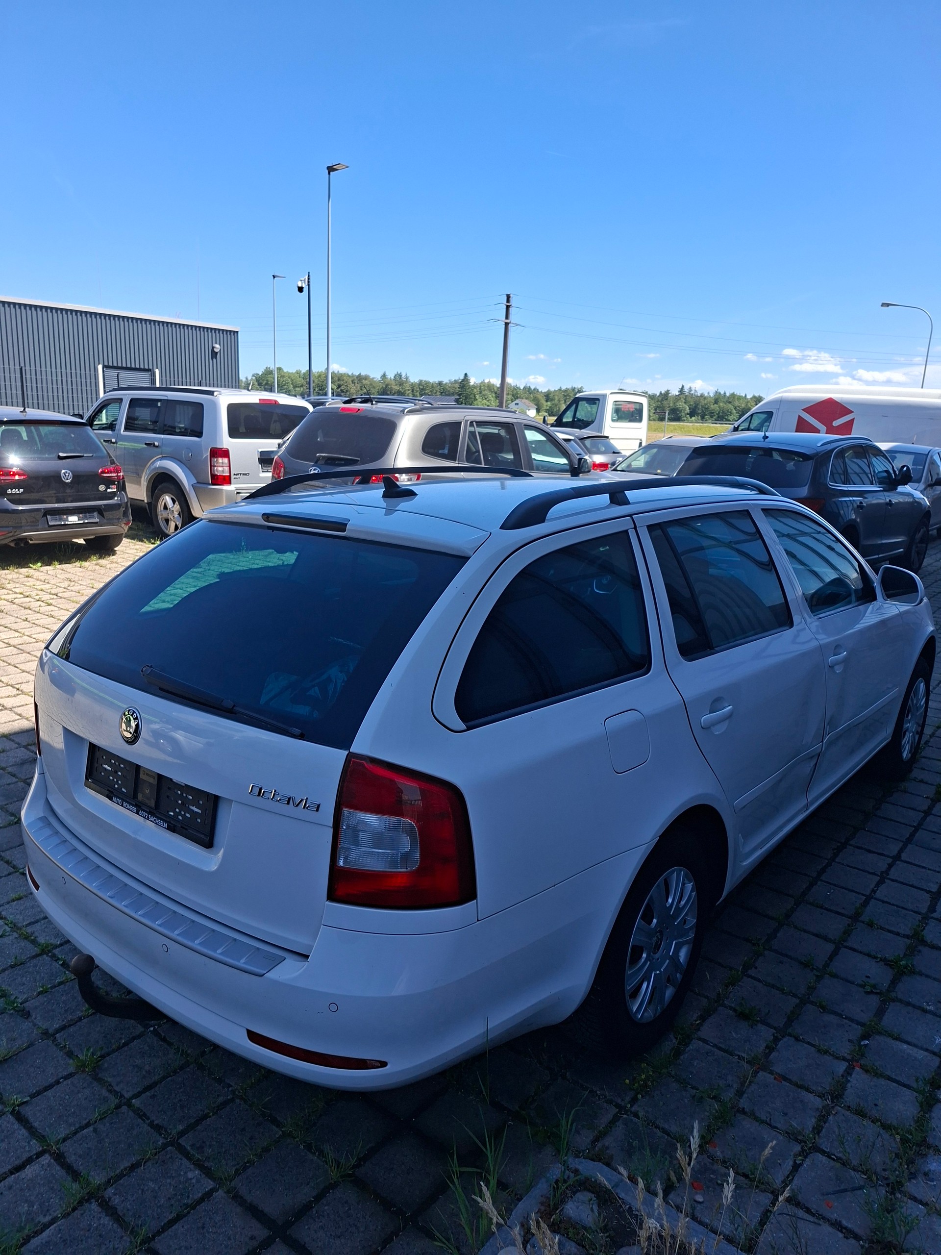 SKODA Octavia Combi 1.8 TSI Ambition 4x4-image-4