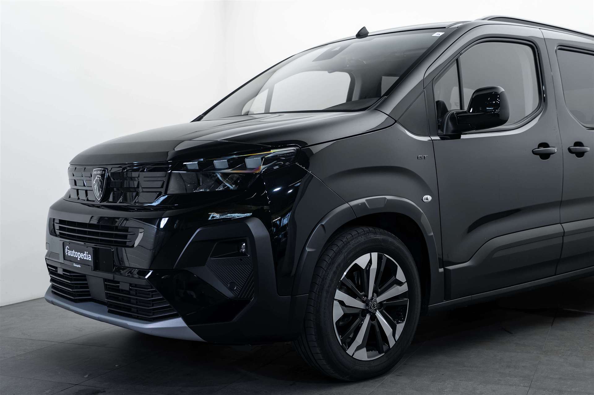 PEUGEOT Rifter Long 1.5 BlueHDi 7 Plätzer GT EAT-Automat-showroom-element-1
