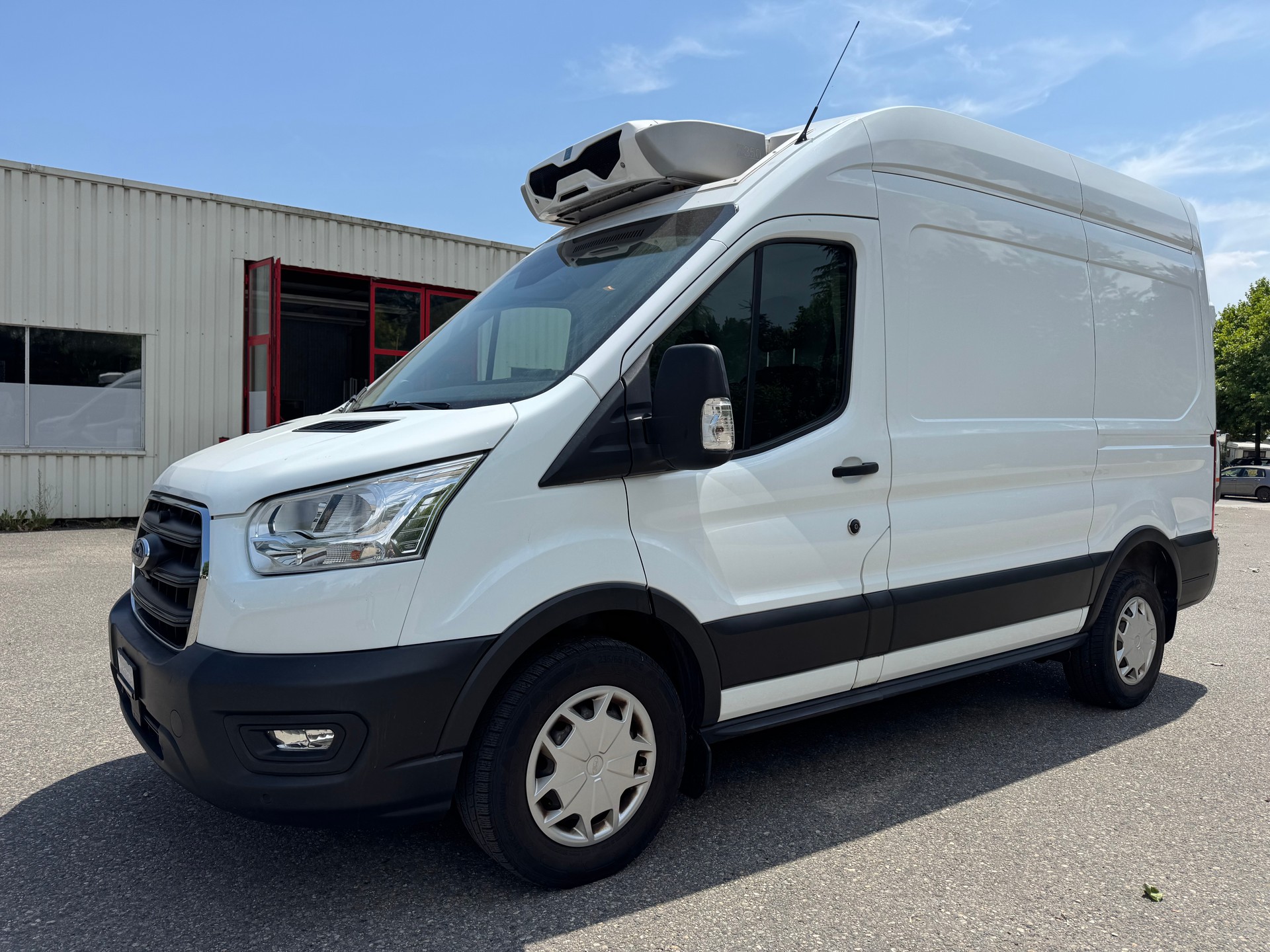 FORD Transit Van 350 L2 Trend 2.0 TDCi 130 FWD