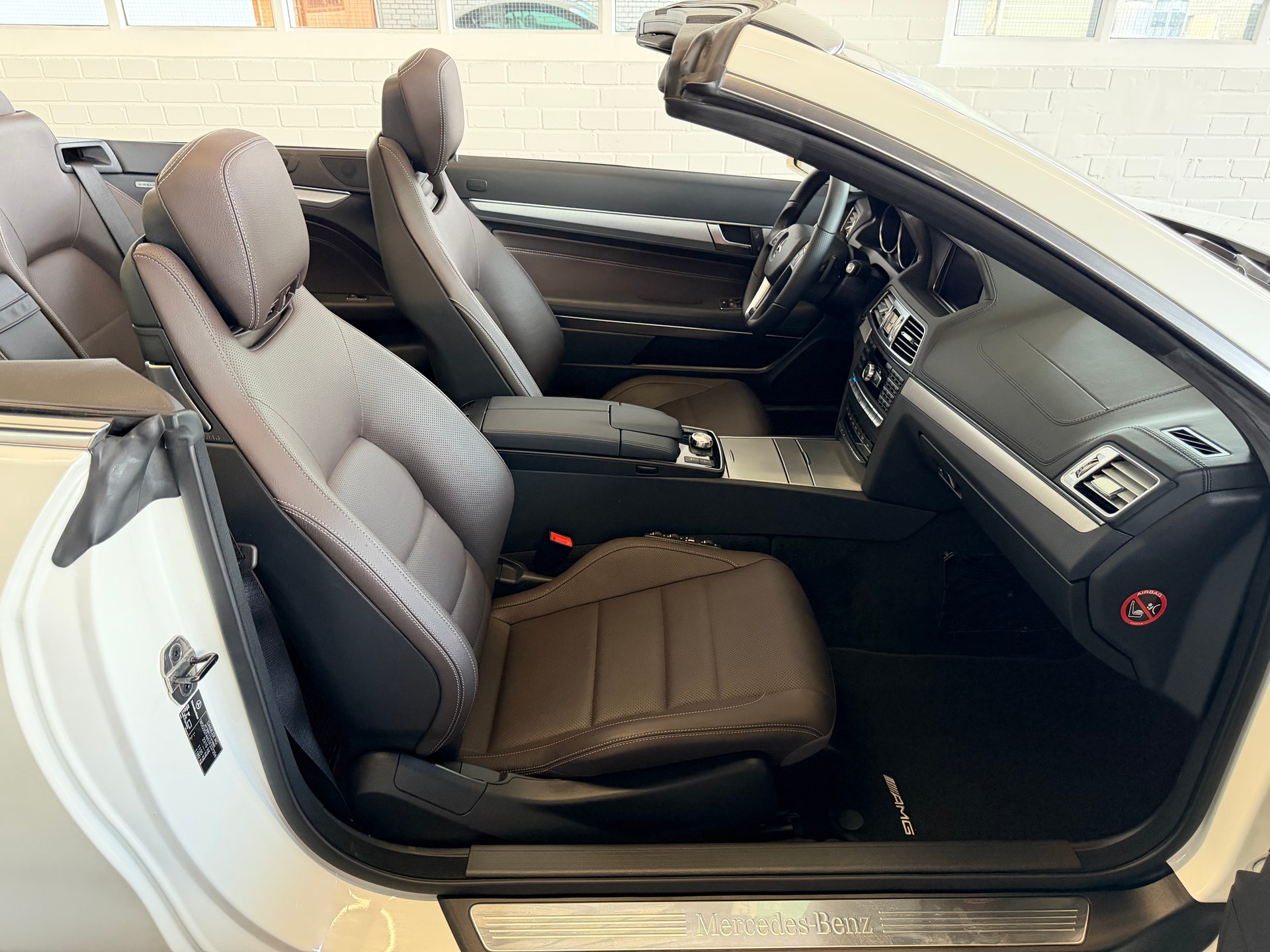 MERCEDES-BENZ E 400 7G-Tronic AMG LINE I 333 PS I-image-14