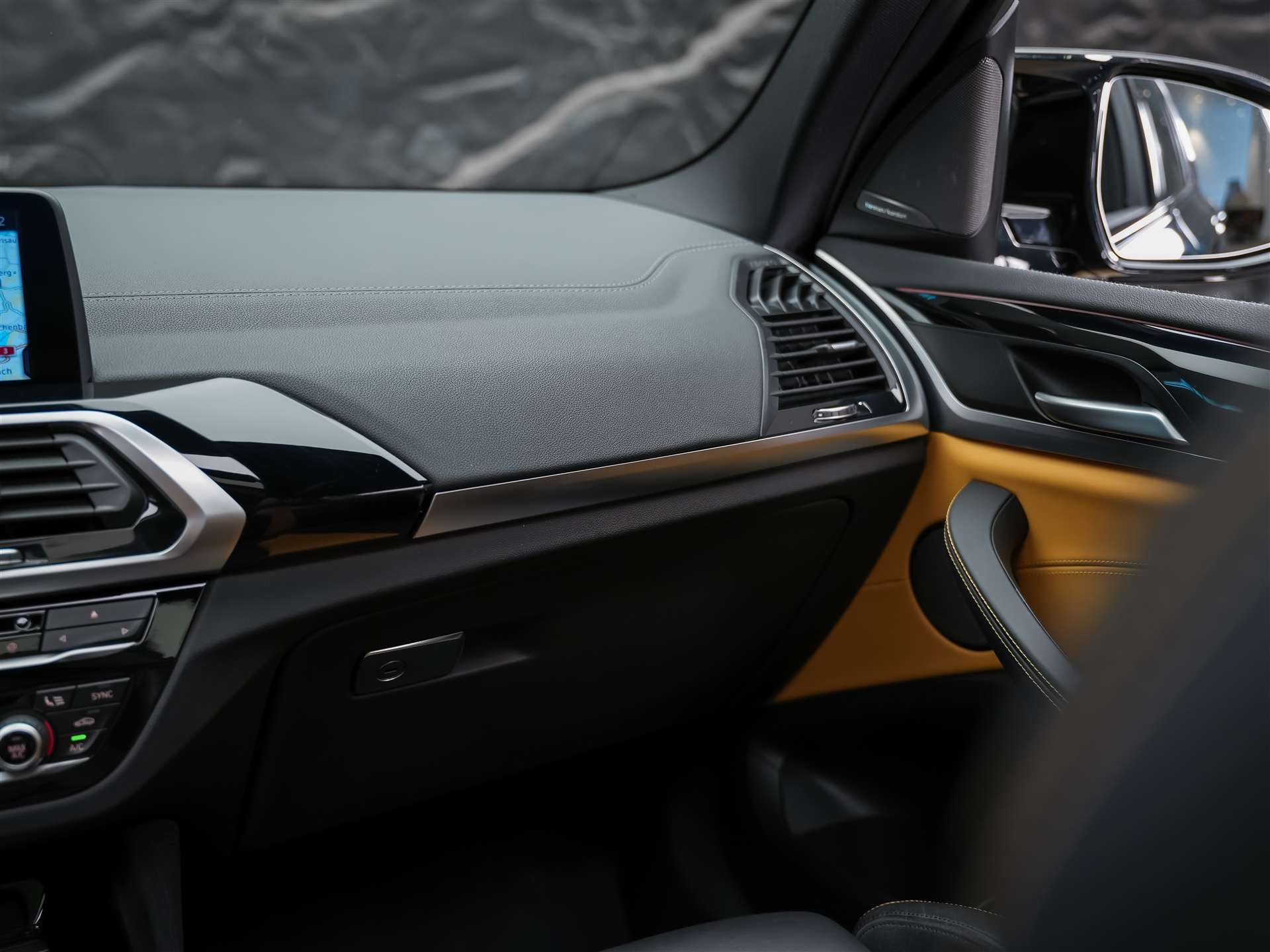 BMW X3 xDrive M Competition Steptronic *Head Up*Panorama*360° Kamera*-image-23
