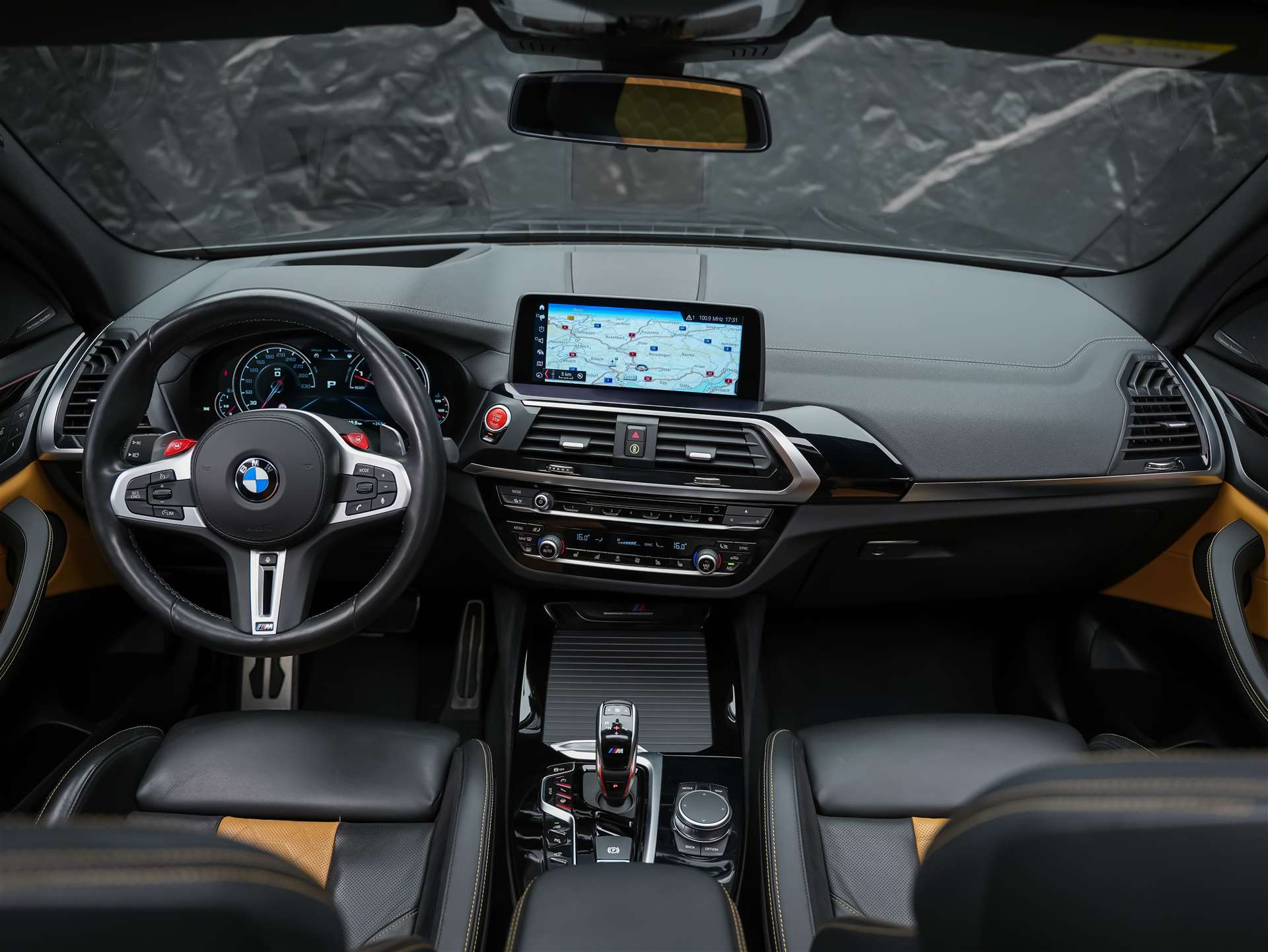 BMW X3 xDrive M Competition Steptronic *Head Up*Panorama*360° Kamera*-image-21