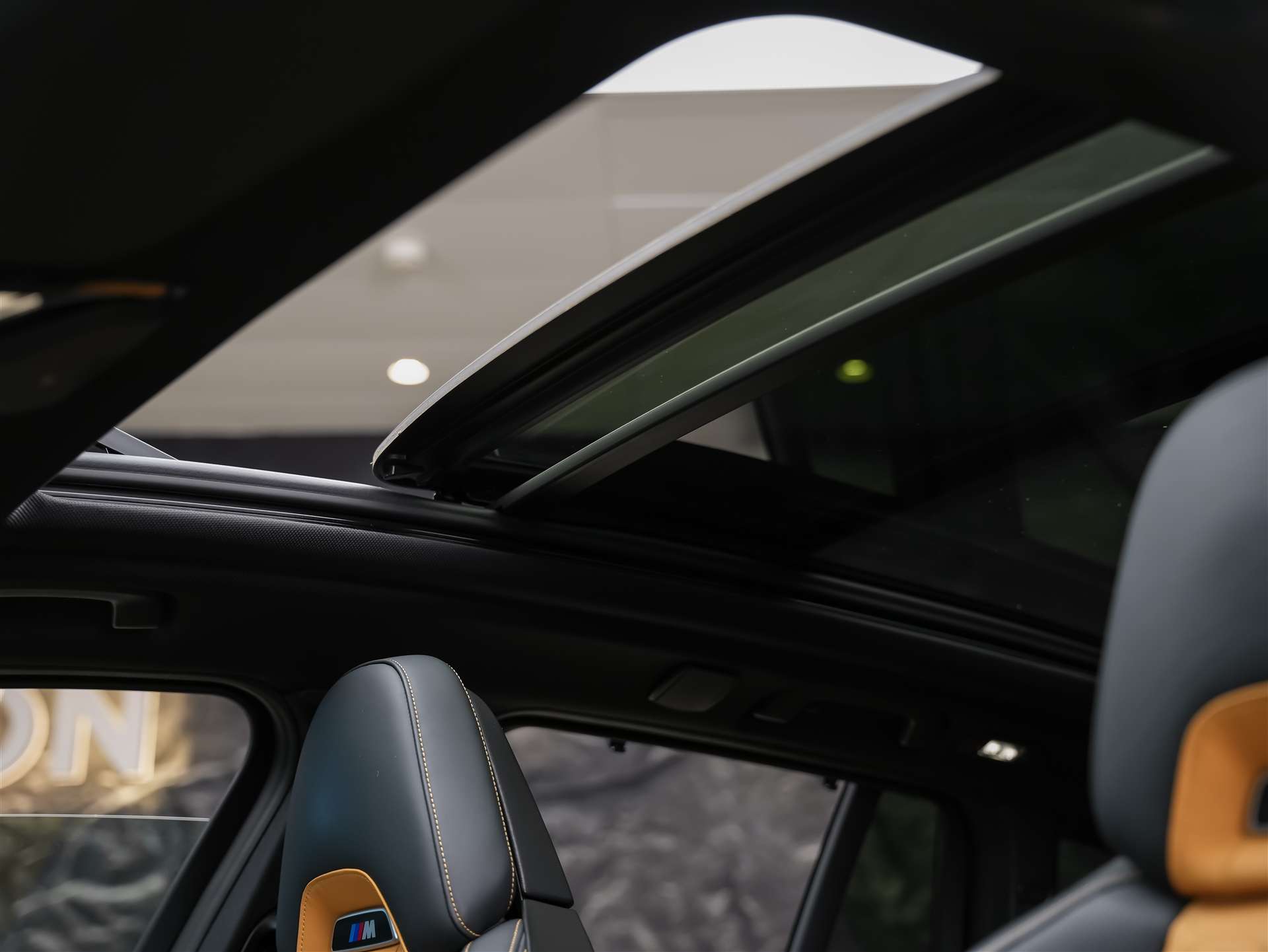 BMW X3 xDrive M Competition Steptronic *Head Up*Panorama*360° Kamera*-image-12