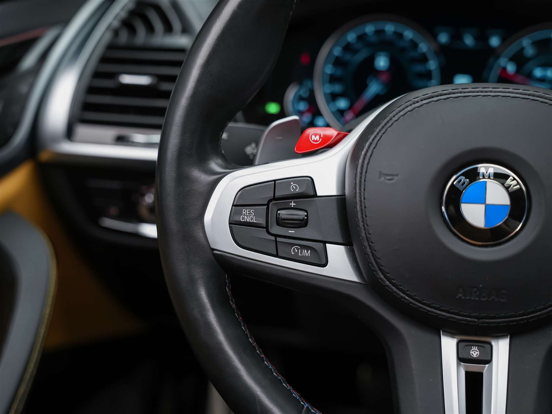 BMW X3 xDrive M Competition Steptronic *Head Up*Panorama*360° Kamera*-image-34