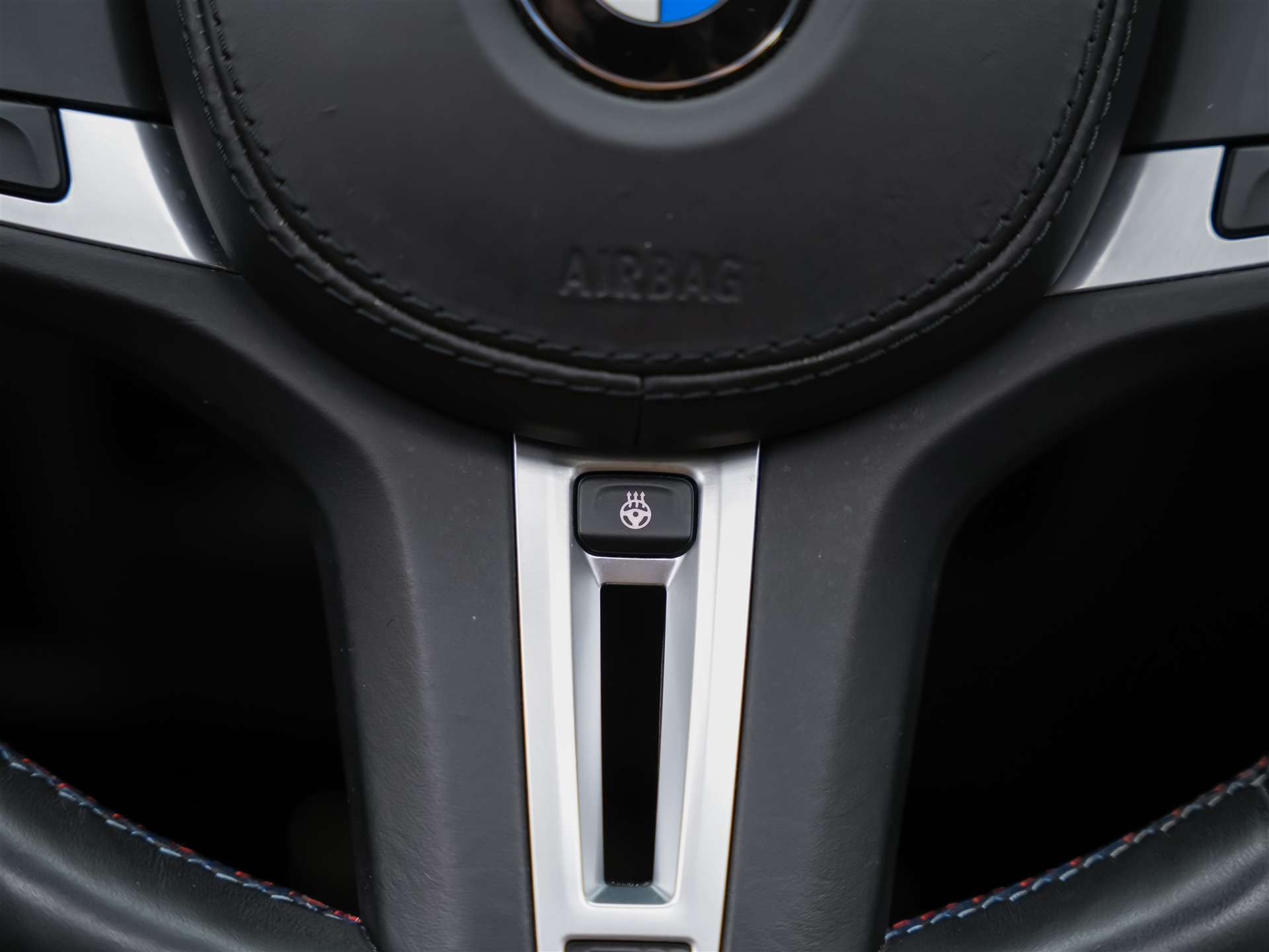 BMW X3 xDrive M Competition Steptronic *Head Up*Panorama*360° Kamera*-image-36