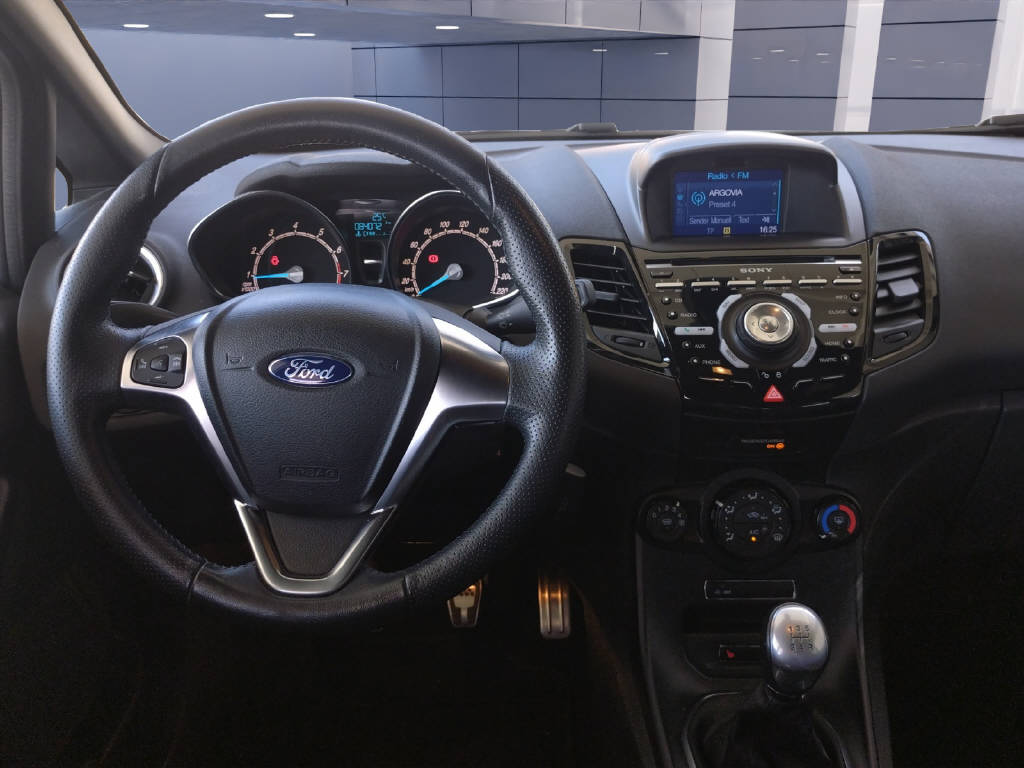 FORD Fiesta 1.0 EcoB 140 ST-Line-image-11