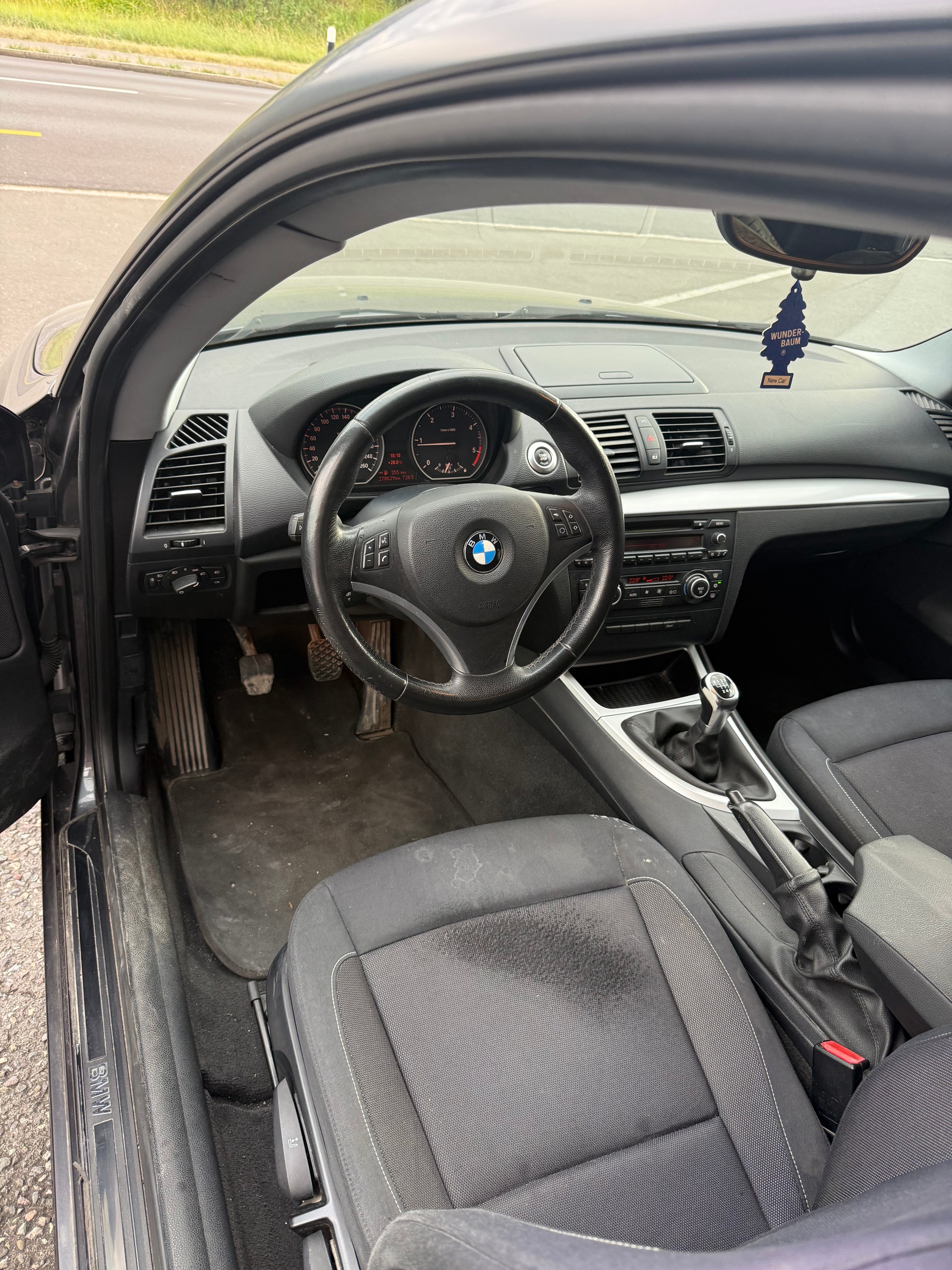 BMW 120d-image-7