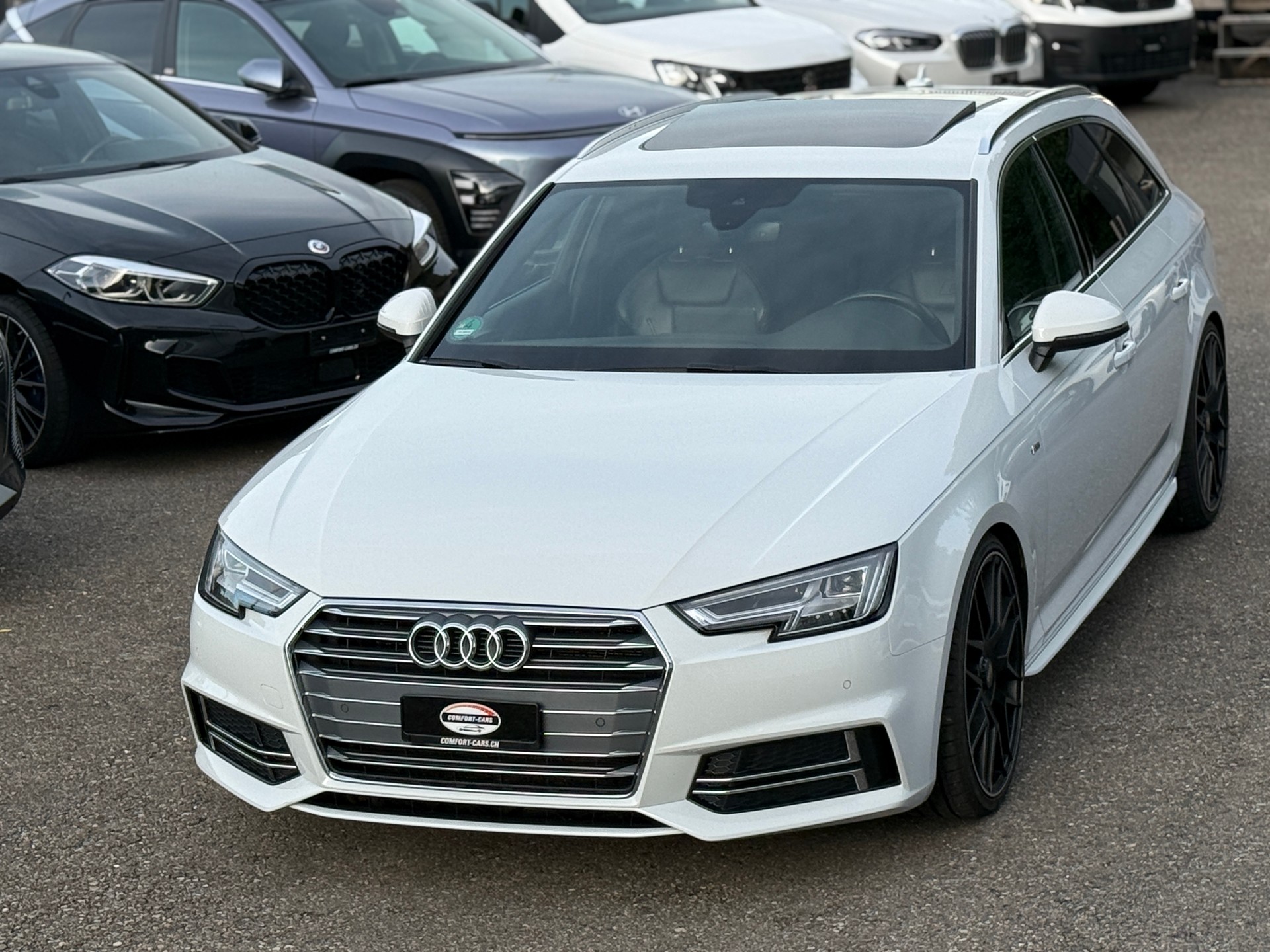 AUDI A4 Avant 2.0 TDI Sport S-tronic *KW Gewindefahrwerk*20"Räder*S-Line