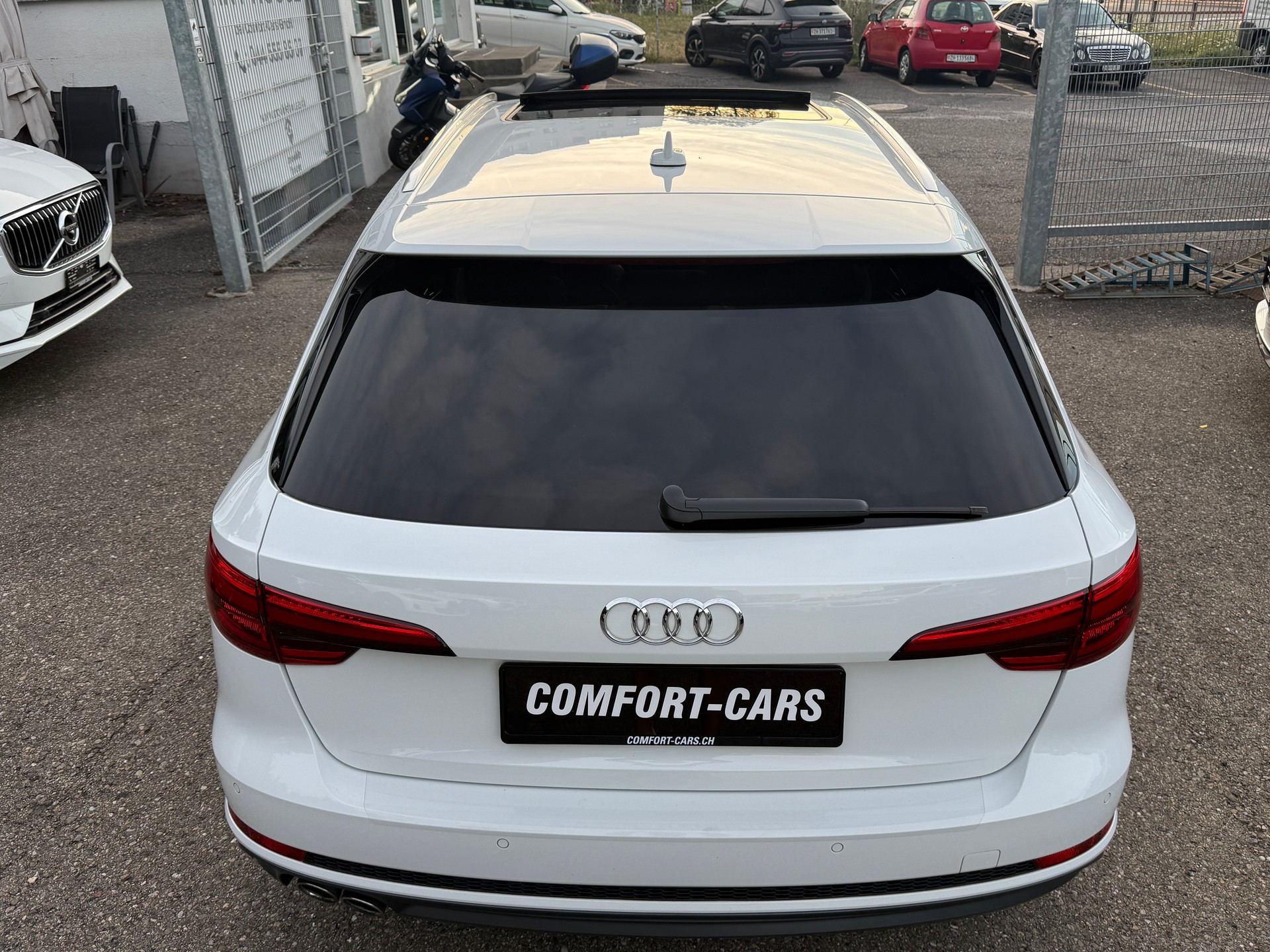 AUDI A4 Avant 2.0 TDI Sport S-tronic *KW Gewindefahrwerk*20"Räder*S-Line-image-6