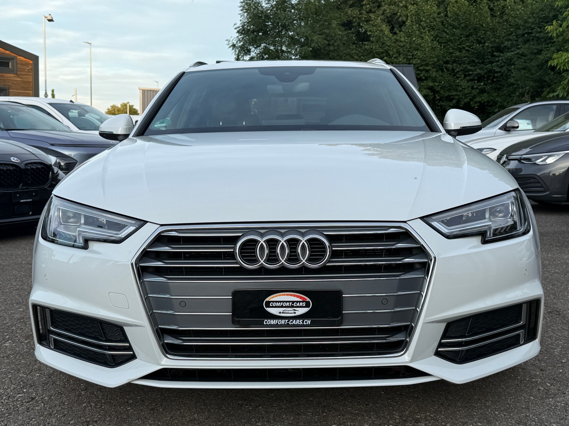 AUDI A4 Avant 2.0 TDI Sport S-tronic *KW Gewindefahrwerk*20"Räder*S-Line-showroom-element-2