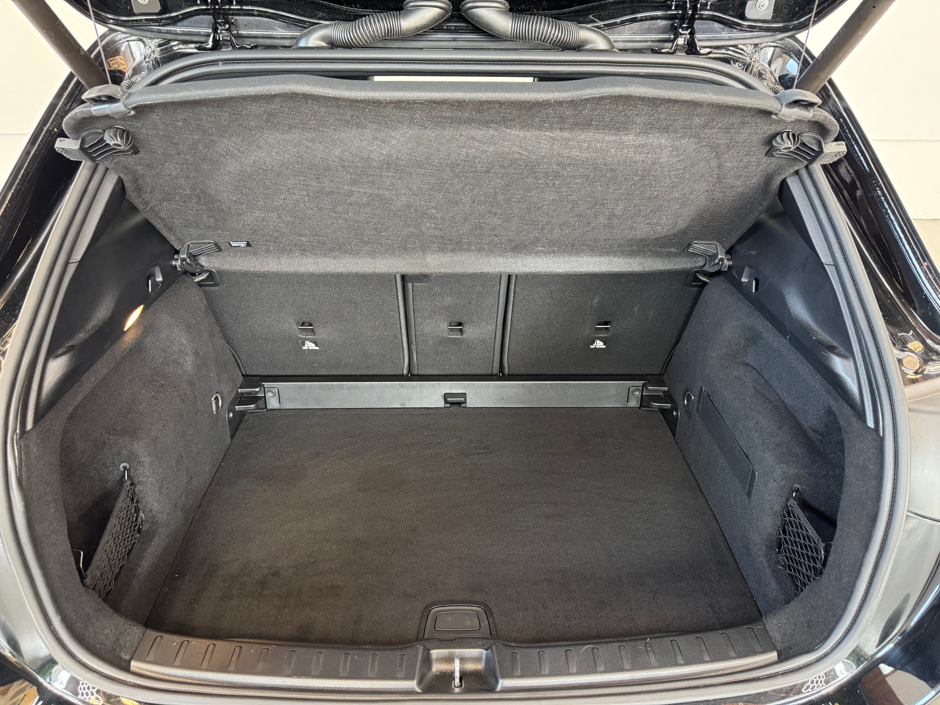 MERCEDES-BENZ GLA AMG 35 4Matic 8G-DCT-image-29