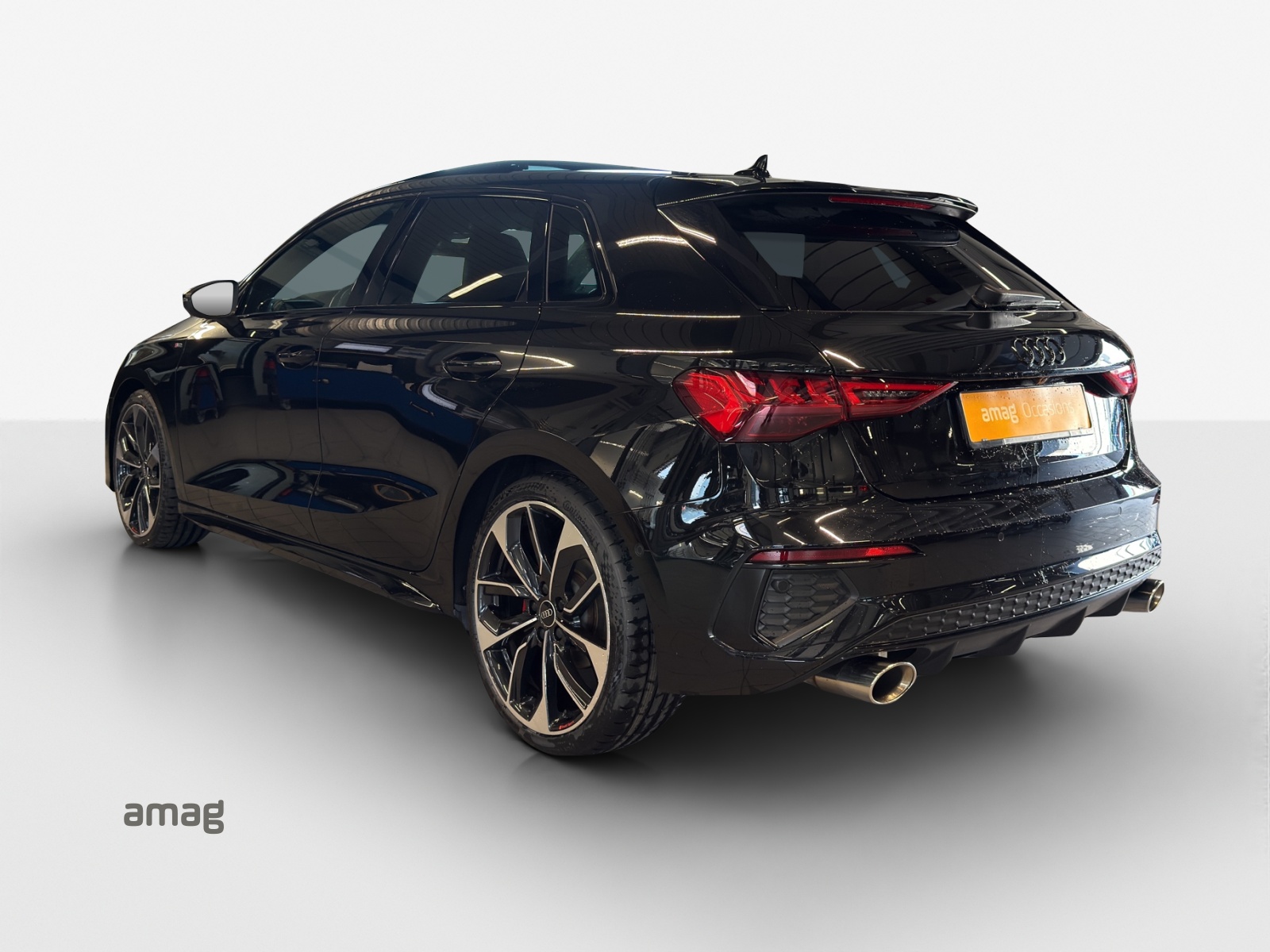 AUDI A3 Sportback 35 TFSI S line Attraction S-tronic-showroom-element-2