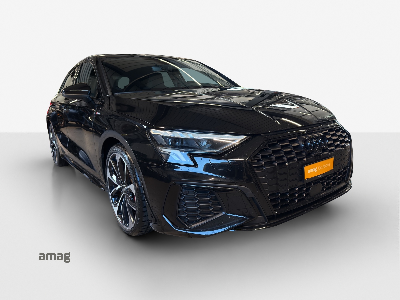 AUDI A3 Sportback 35 TFSI S line Attraction S-tronic-image-5