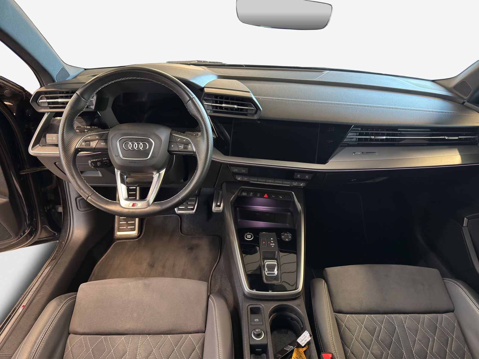 AUDI A3 Sportback 35 TFSI S line Attraction S-tronic-image-8