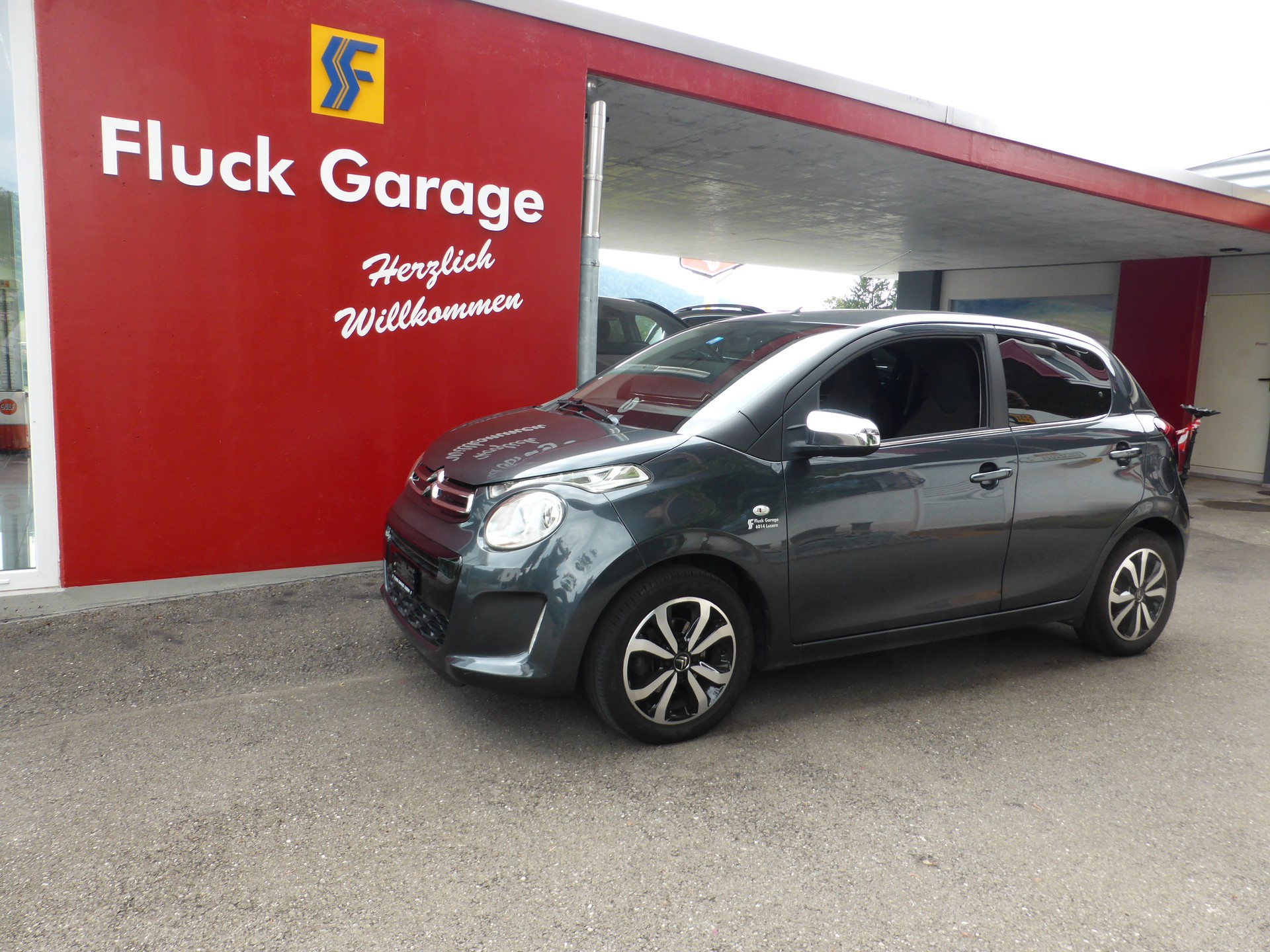 CITROEN C1 1.0 VTi Shine