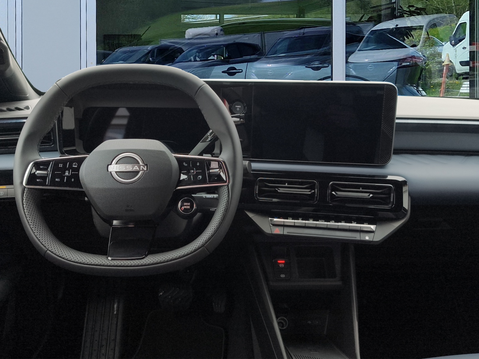 NISSAN Micra 52kWh Evolve-image-9
