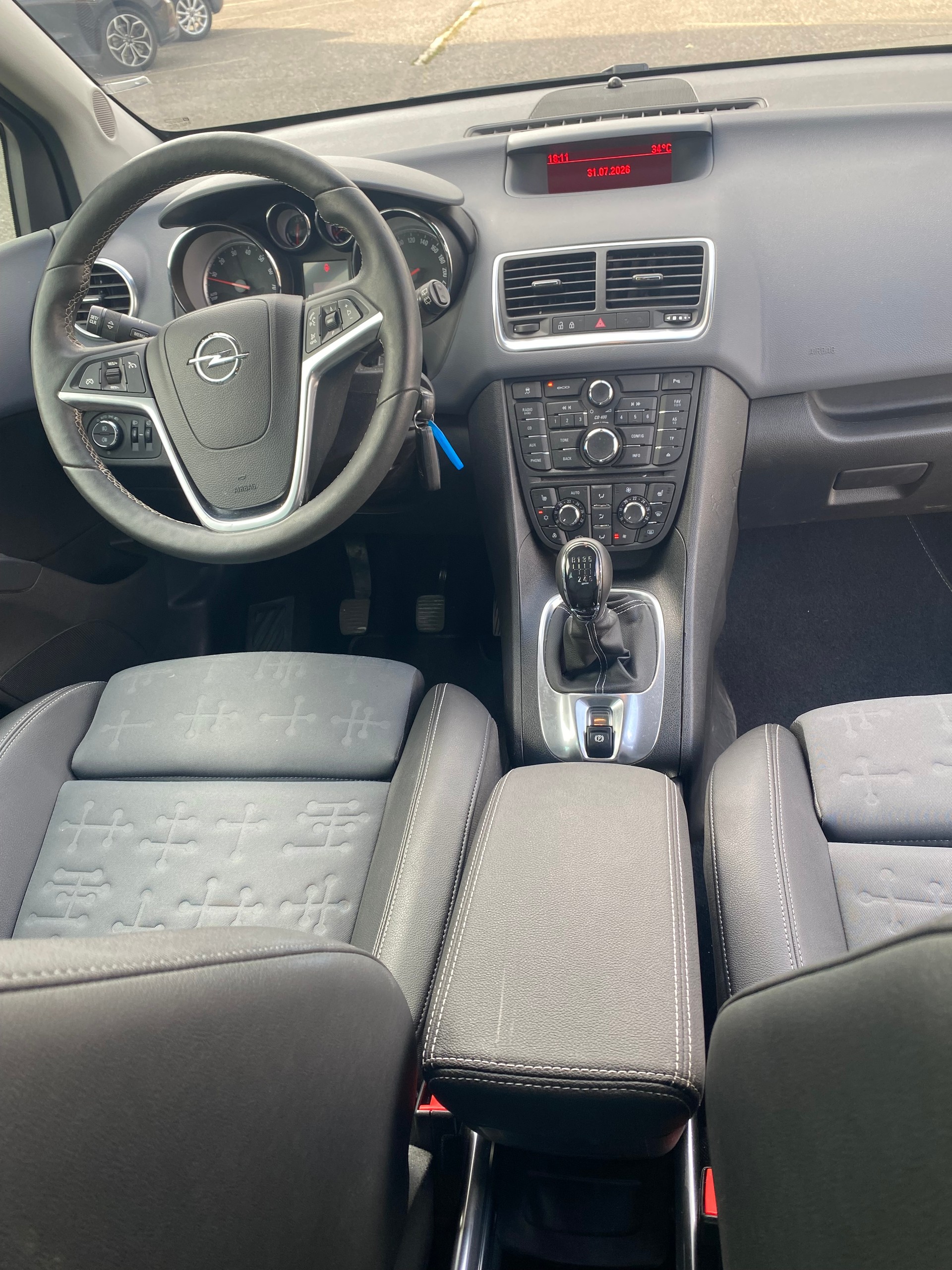 OPEL Meriva 1.4 Turbo Cosmo-image-7