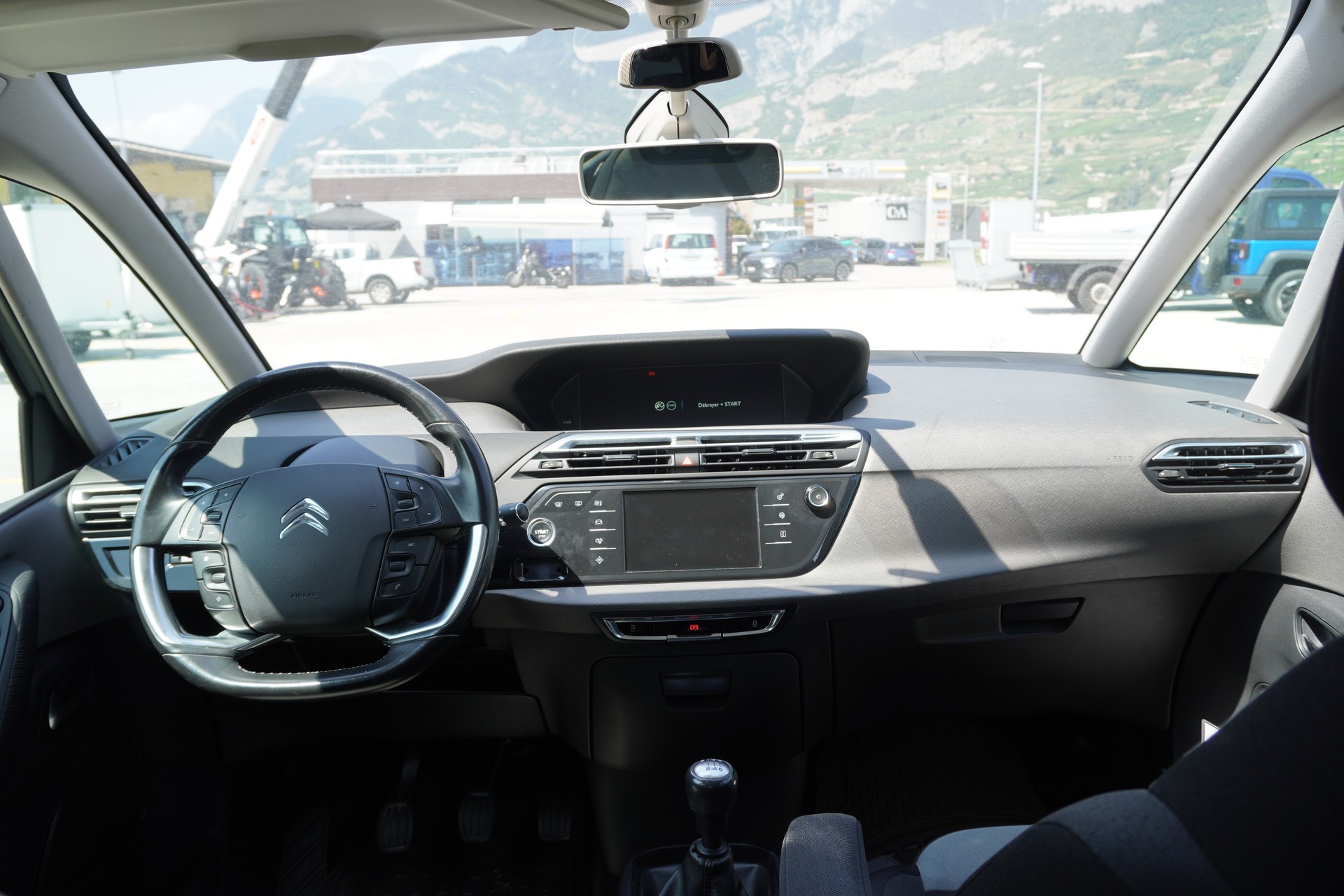 CITROEN C4 Picasso 1.2 Pure Tech Exclusive-image-9