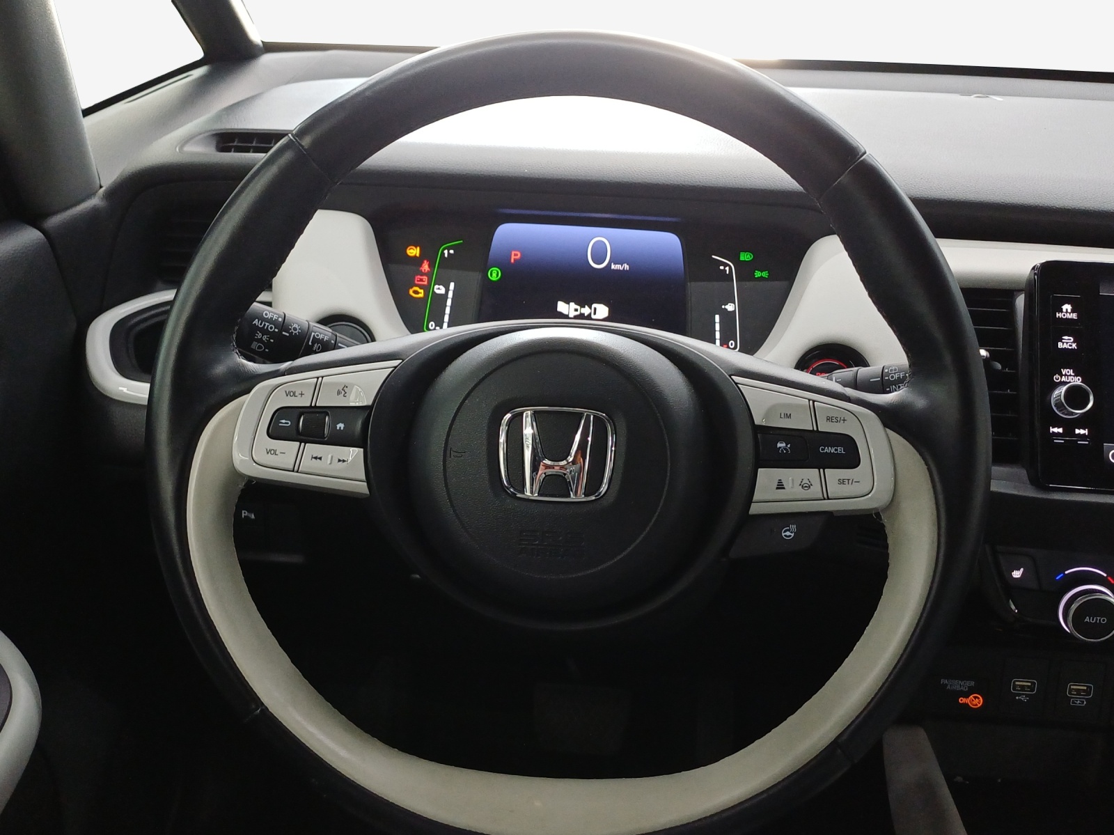 HONDA Jazz 1.5i-MMD Elegance E-CVT-image-8