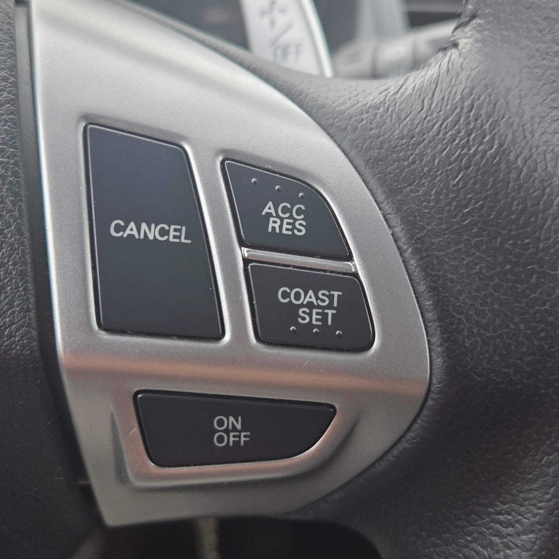 MITSUBISHI Lancer Sportback 1.8 Diamond CVT-image-13