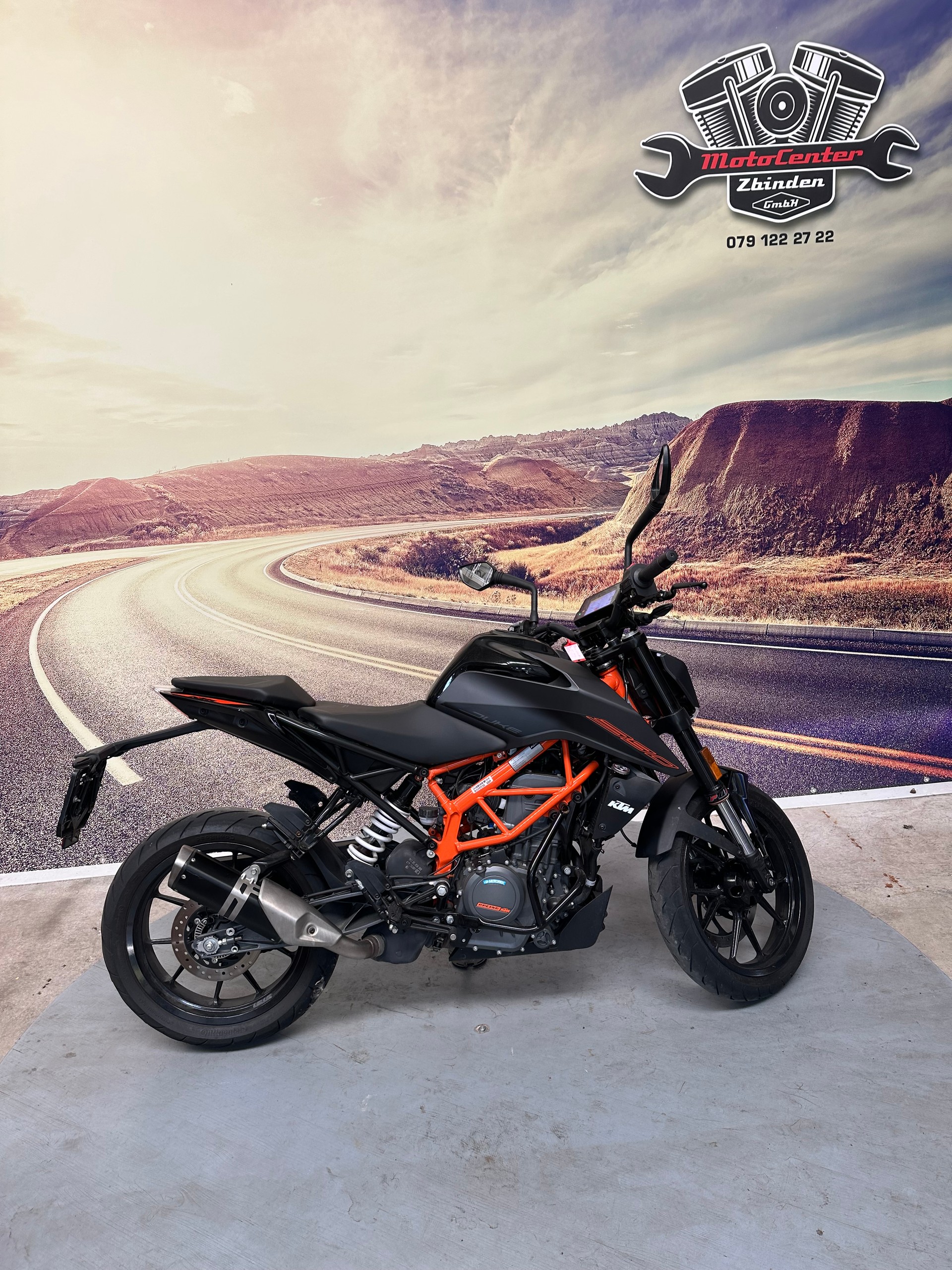 KTM 390 Duke-image-0