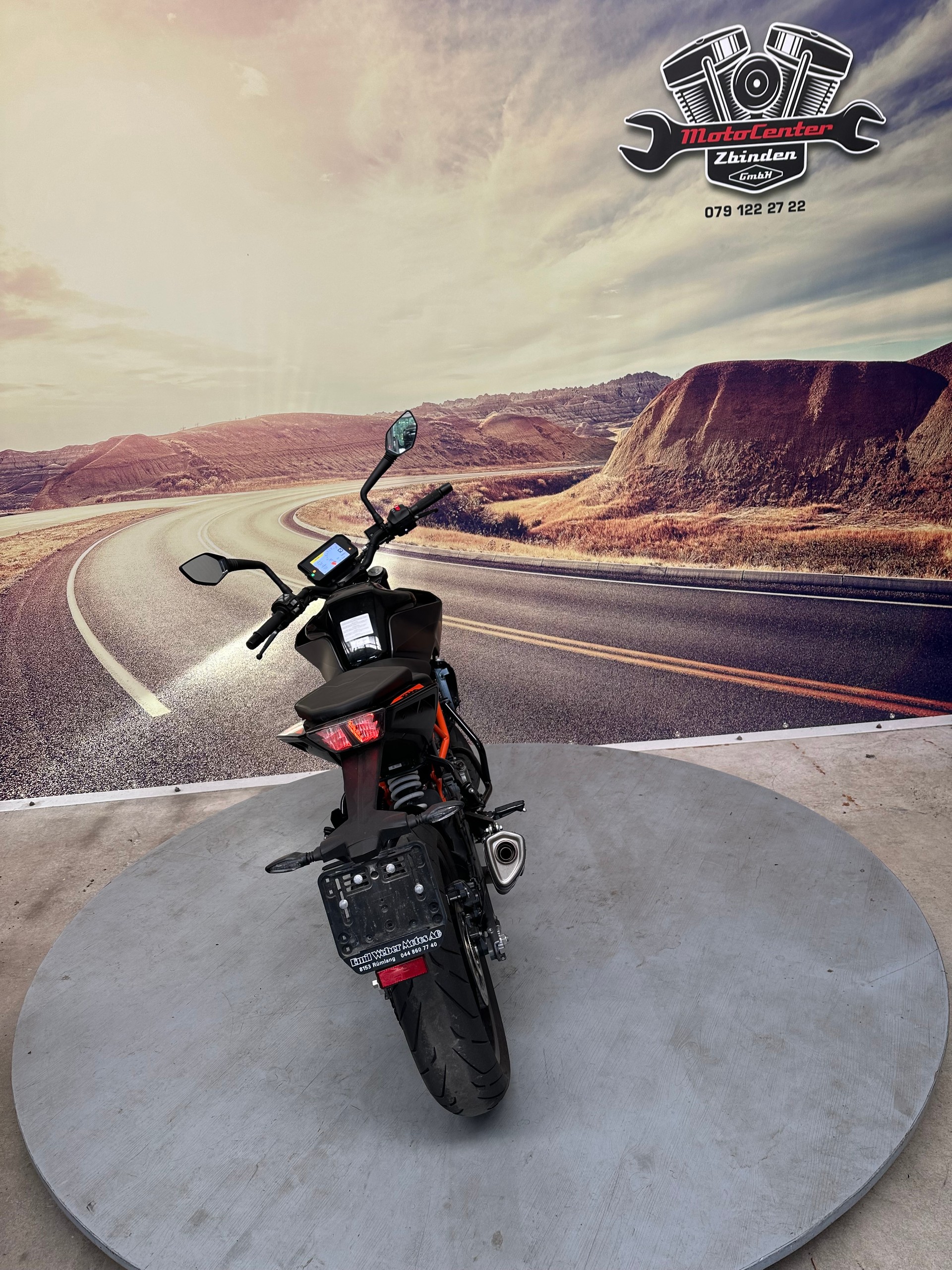 KTM 390 Duke-image-7