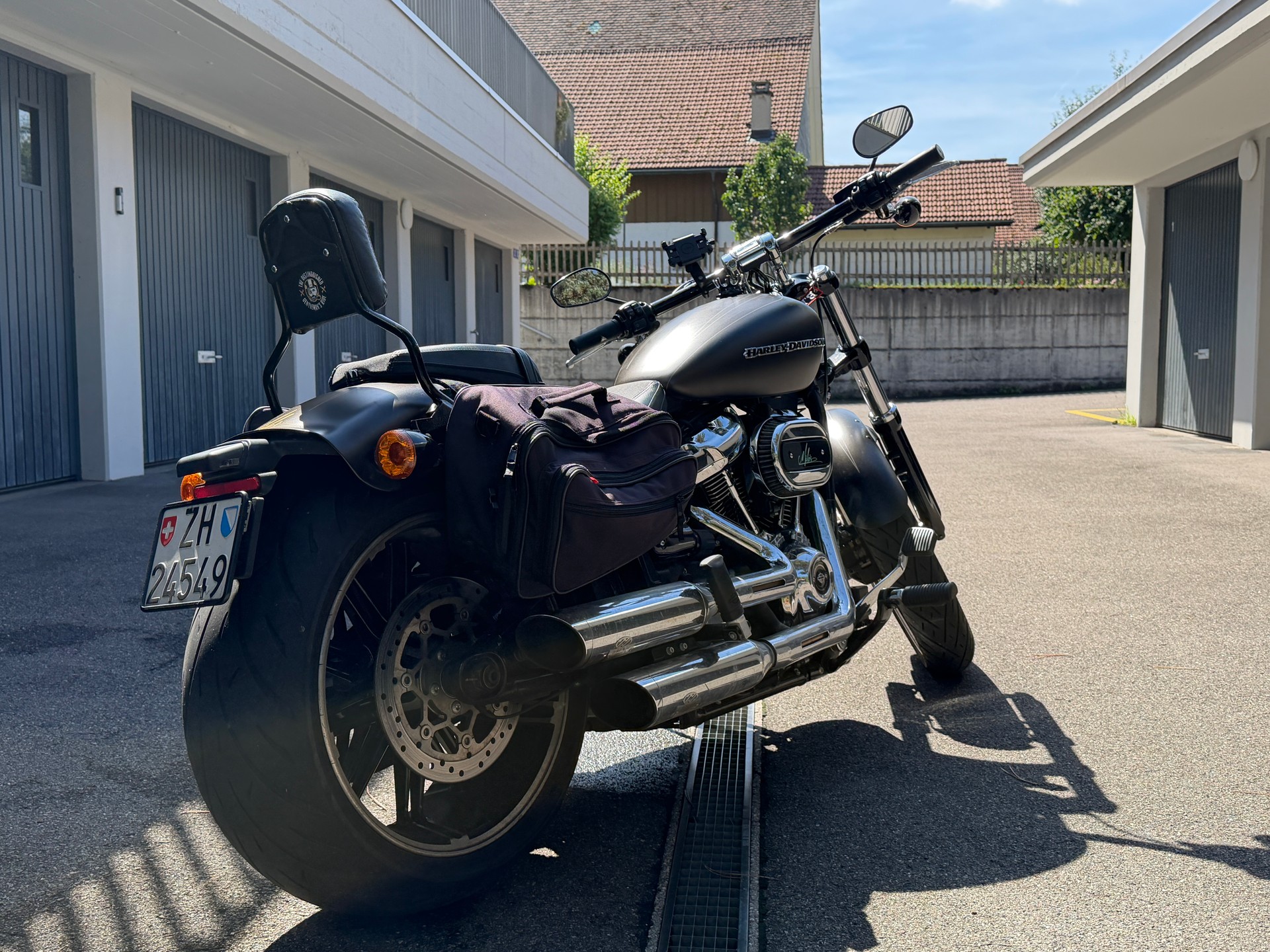 HARLEY-DAVIDSON FXBRS Breakout 114 ABS-image-3