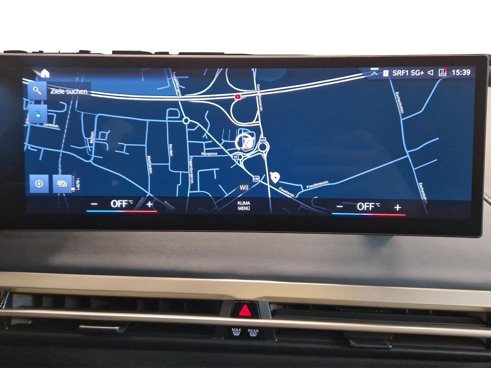BMW iX xDrive50-image-14