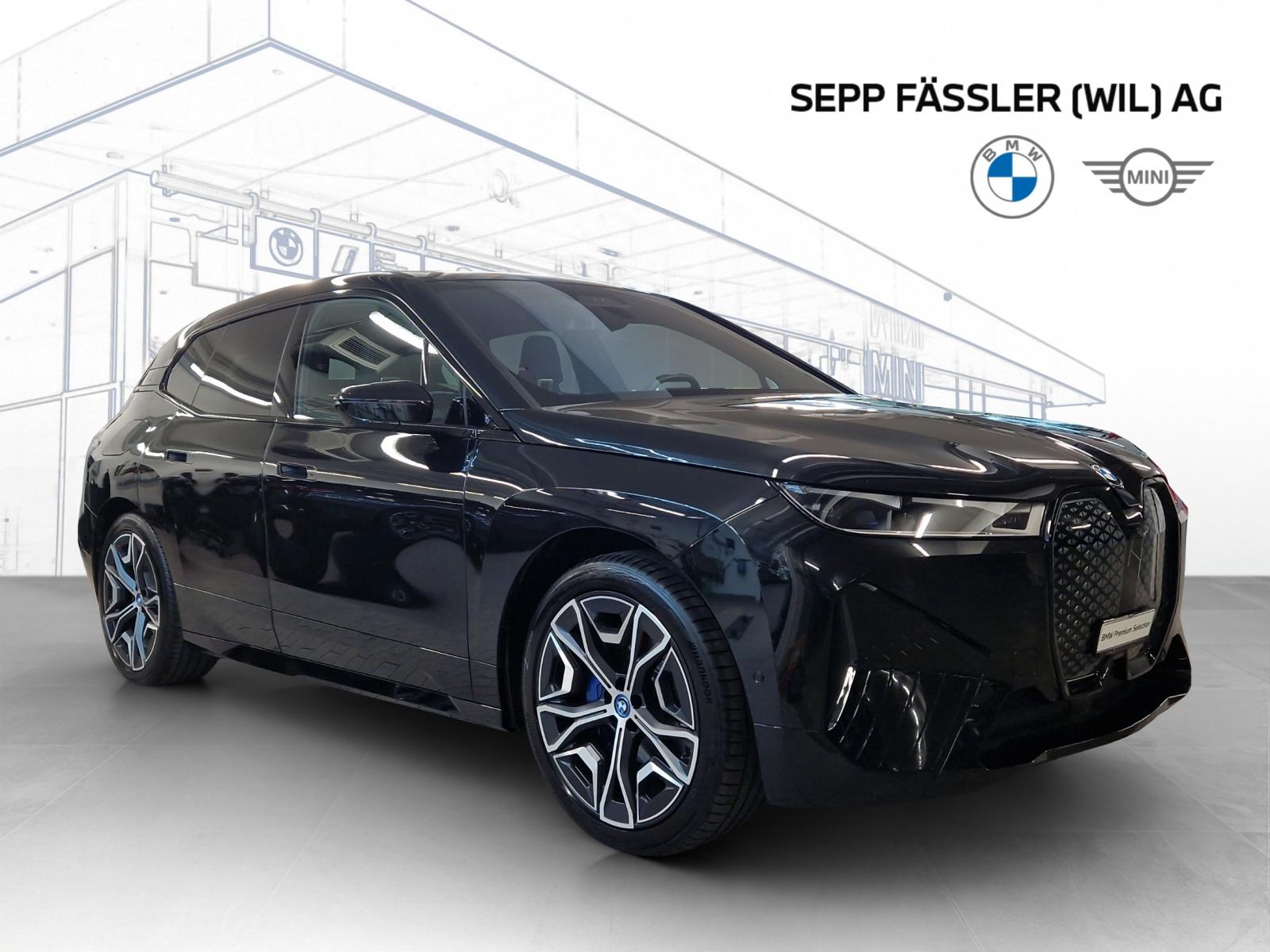 BMW iX xDrive50-image-7