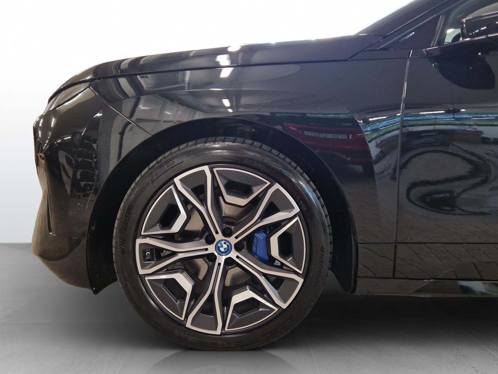BMW iX xDrive50-image-20