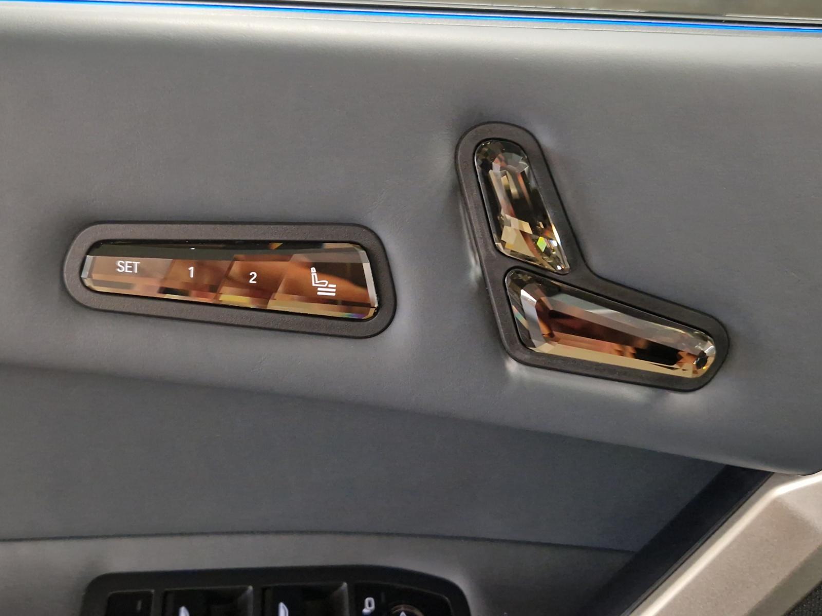 BMW iX xDrive50-image-19