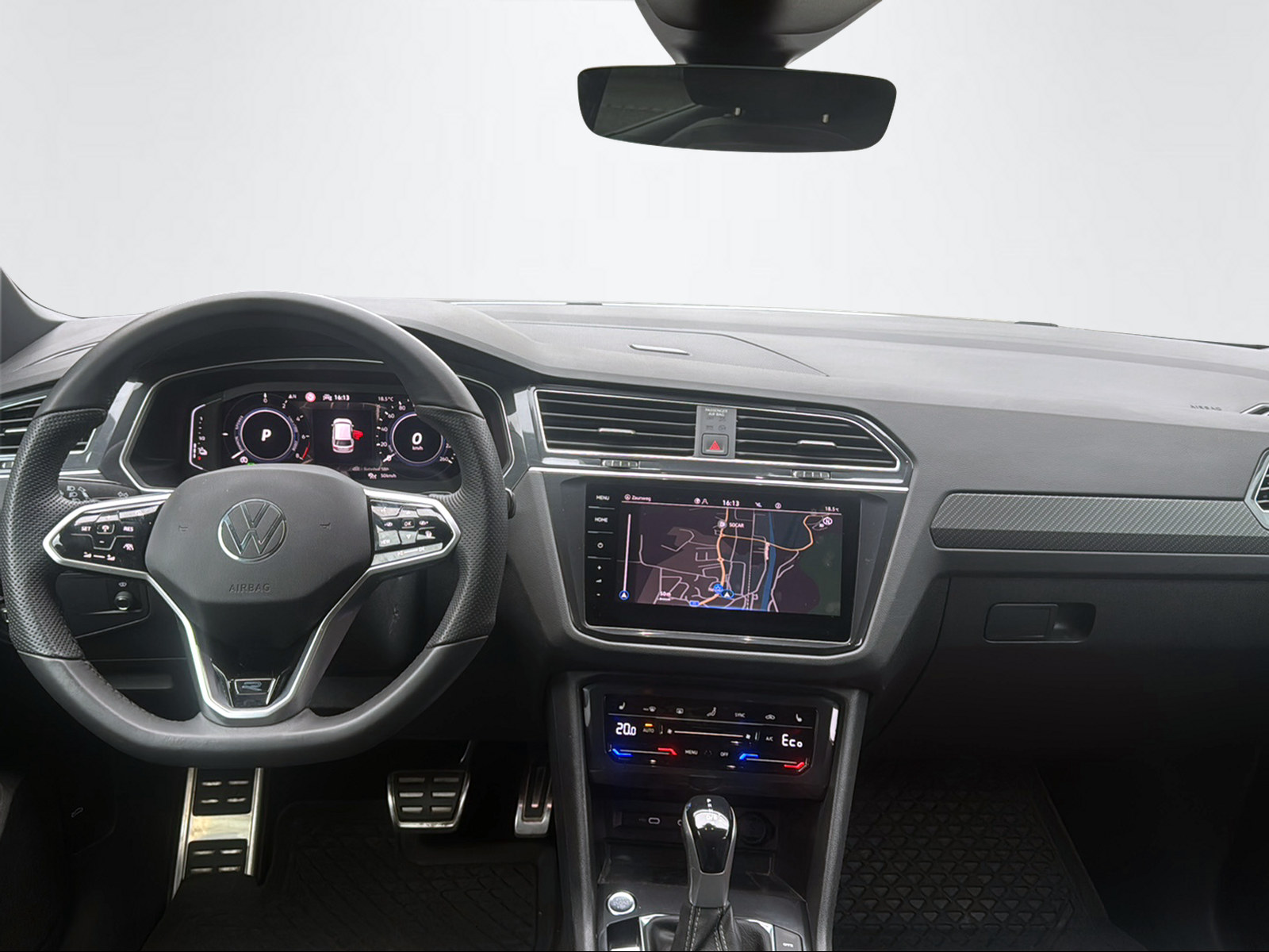 VW Tiguan 1.4 TSI PHEV R-Line DSG 2WD-image-9