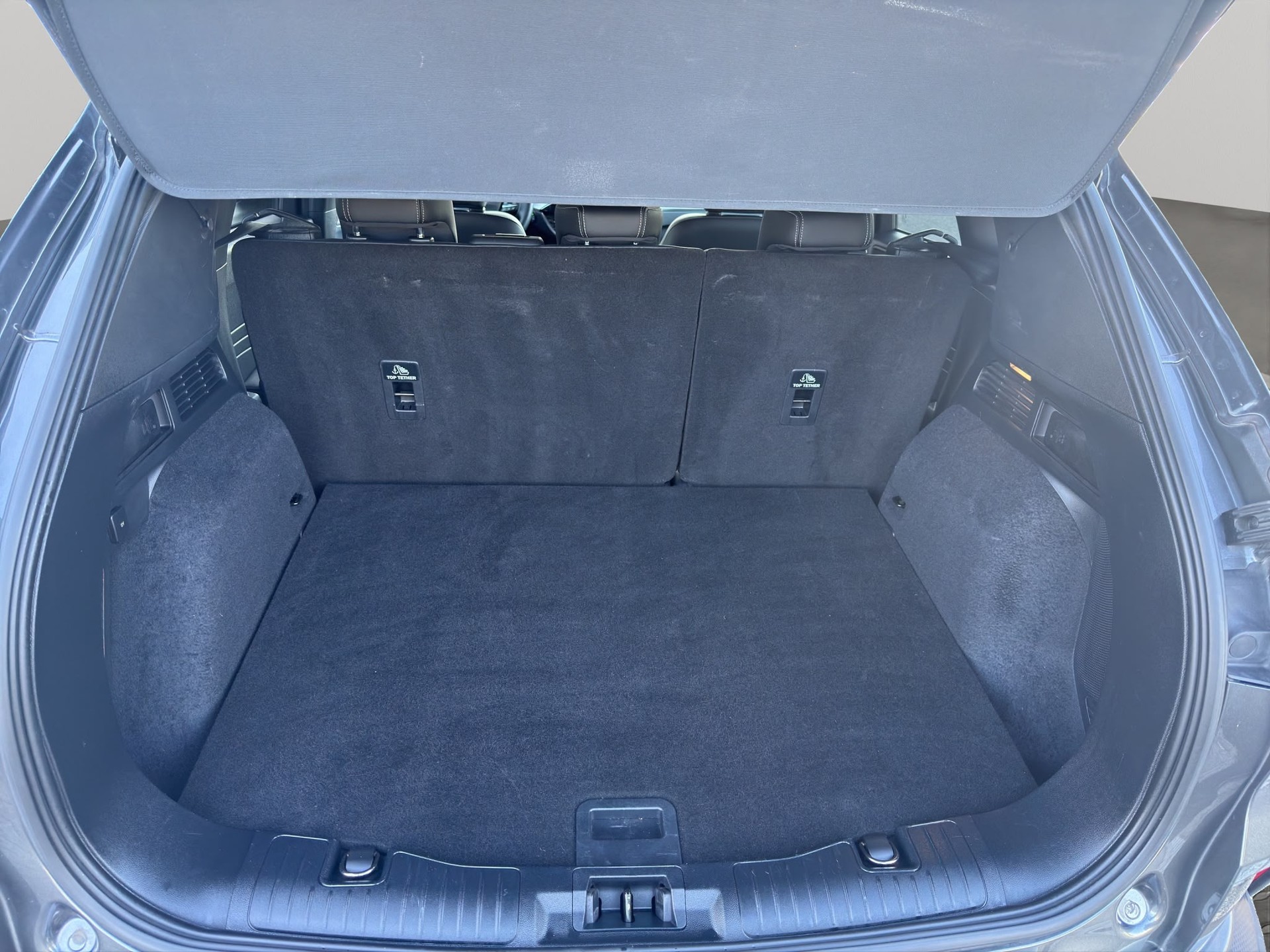 FORD Kuga 2.5 FHEV Titanium X 4WD-image-10