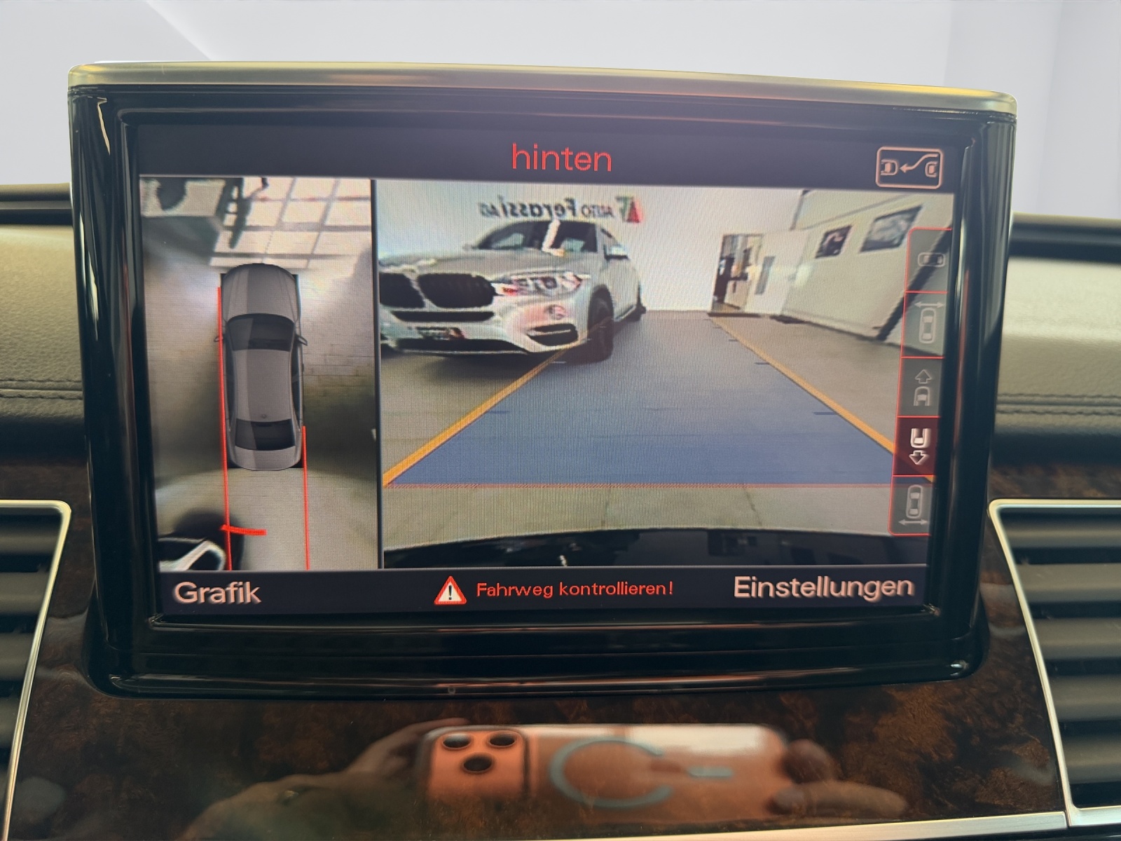 AUDI A8 3.0 TDI ultra quattro tiptronic-image-28