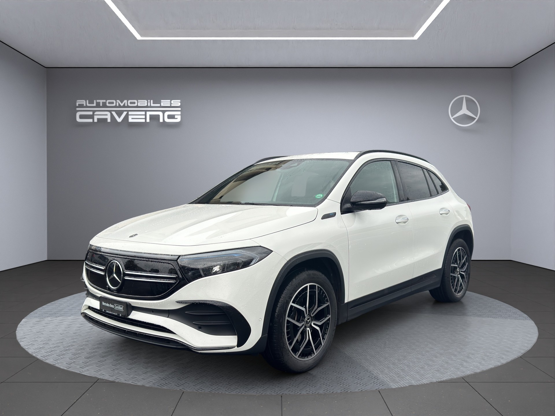 MERCEDES-BENZ EQA 250 AMG Line