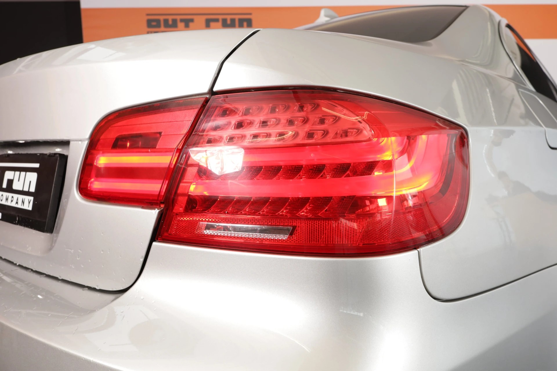 BMW 330d xDrive Coupé Steptronic Pack M Sport • Cuir Dakota • Toit ouvrant-image-10