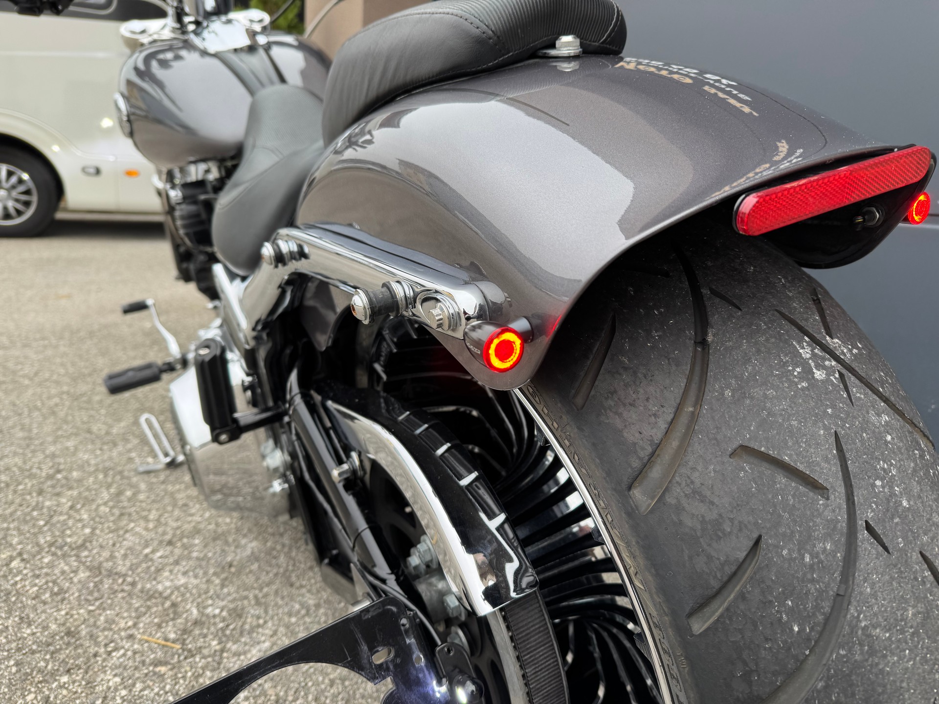 HARLEY-DAVIDSON Breakout FXSB 103 (35 kW Possible)-image-8