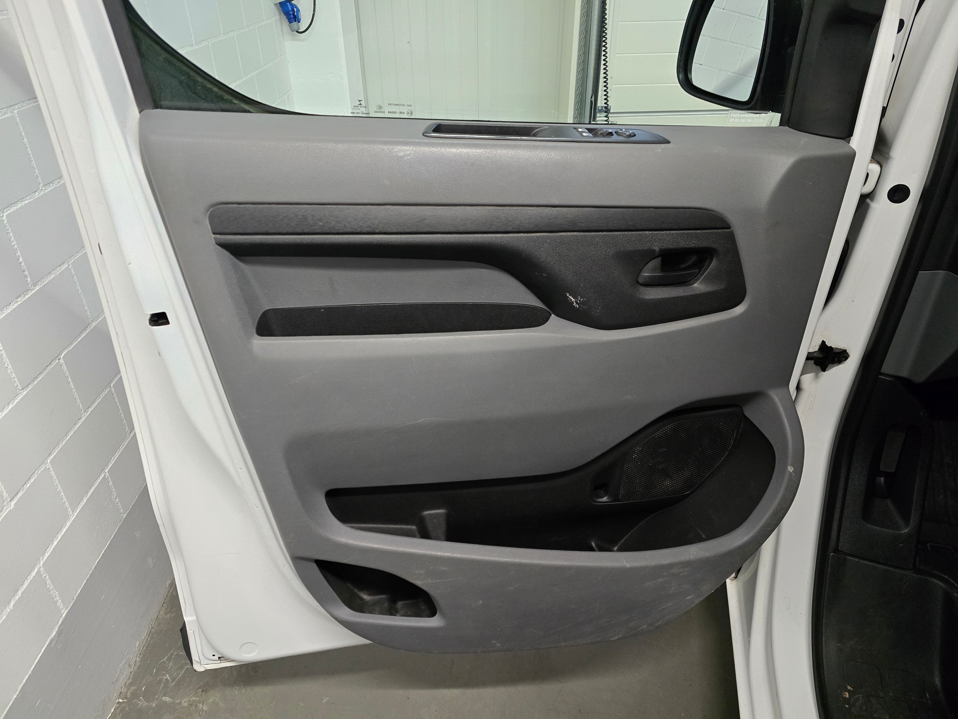 TOYOTA Proace 1.6D Panel Van L0 Terra-image-7
