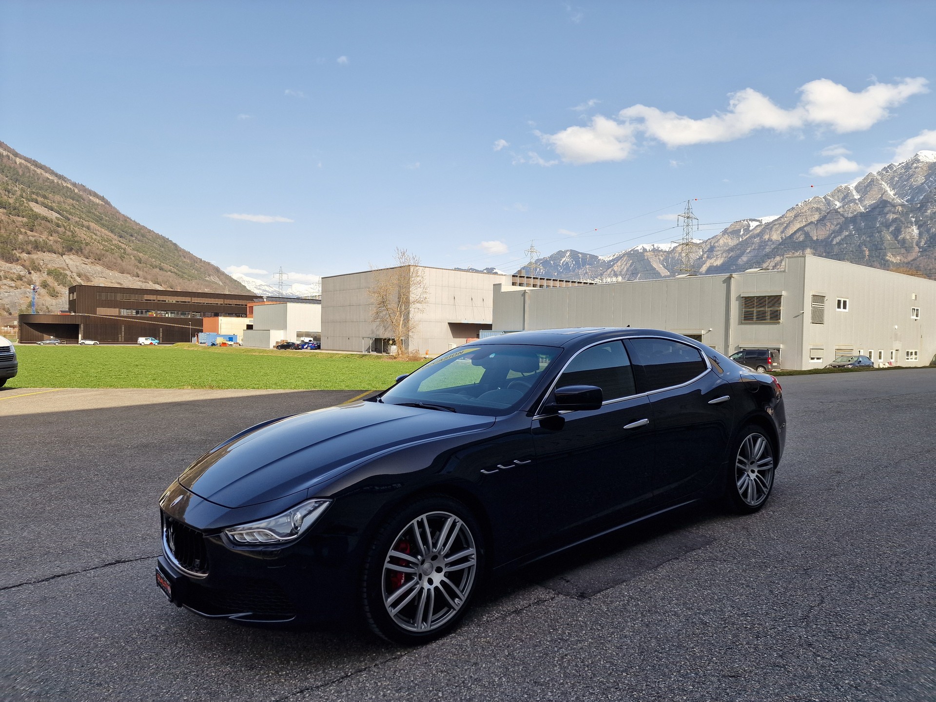 MASERATI Ghibli S Q4 3.0 V6 Swiss Mountain Ed. Automatica-image-11