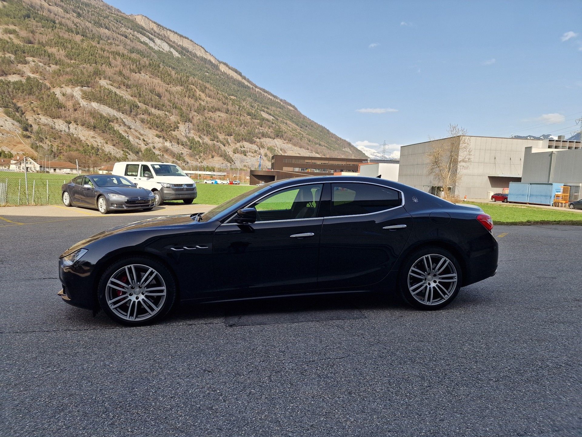 MASERATI Ghibli S Q4 3.0 V6 Swiss Mountain Ed. Automatica-image-10