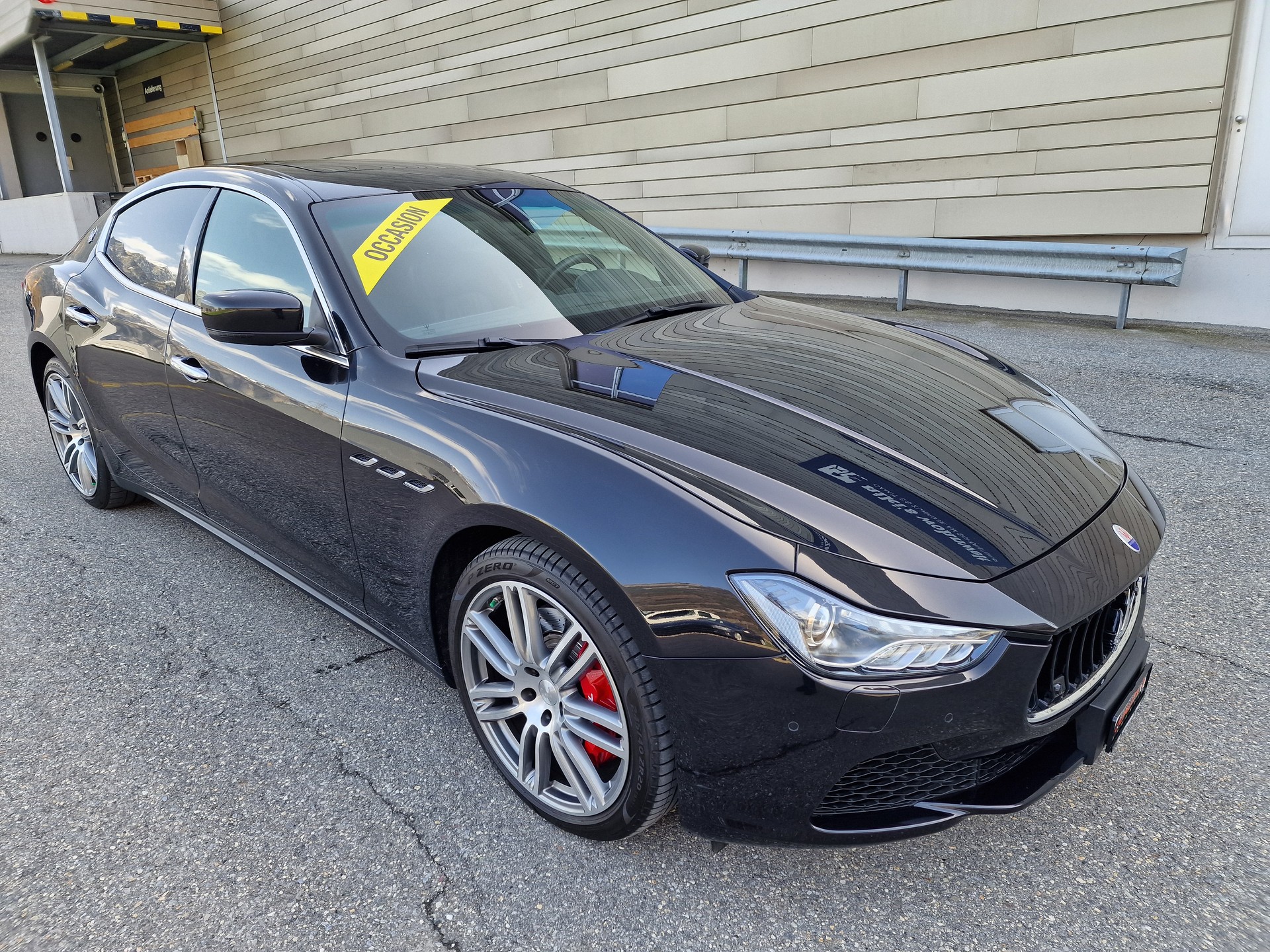MASERATI Ghibli S Q4 3.0 V6 Swiss Mountain Ed. Automatica-showroom-element-3